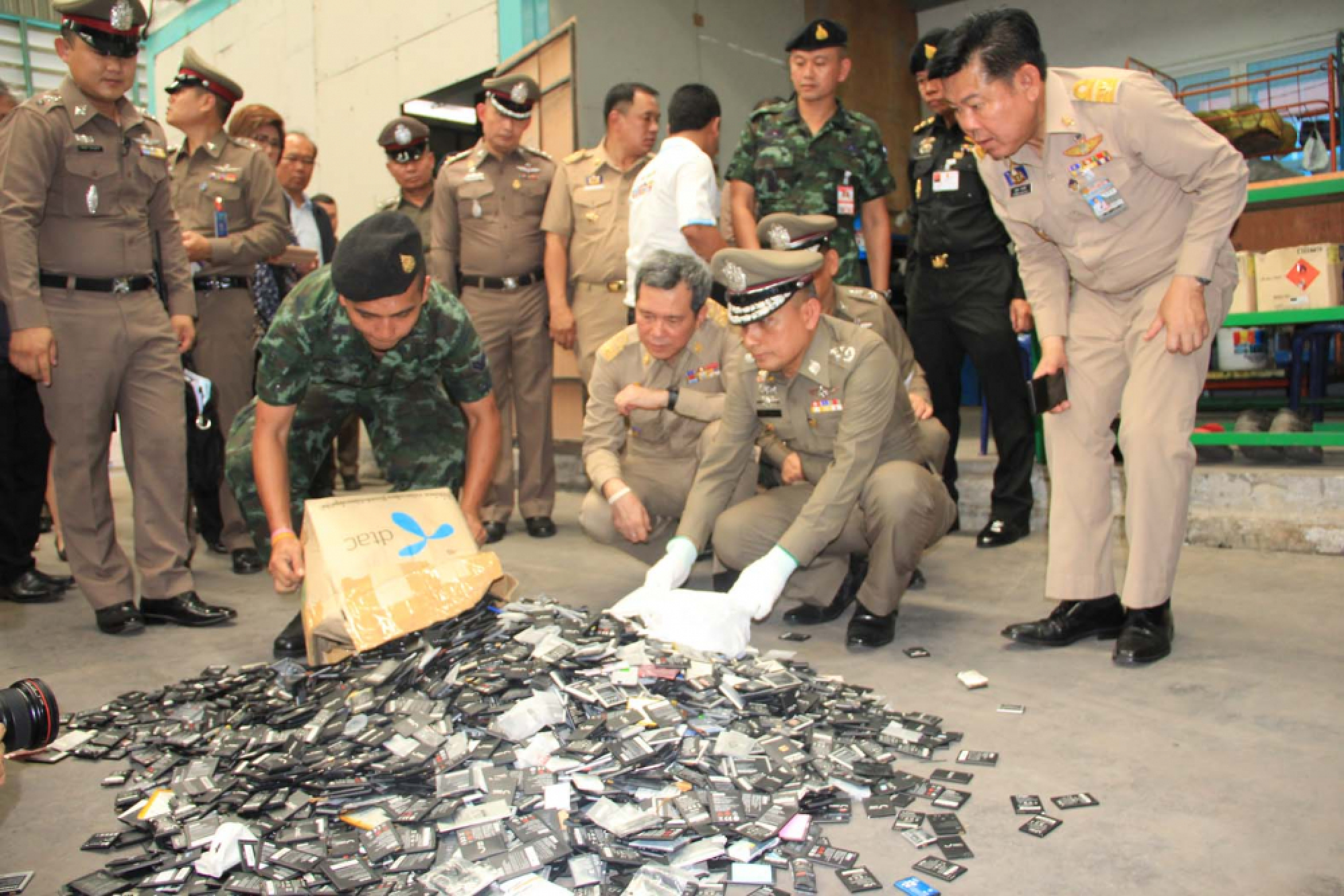 Push on to block toxic e-wastes