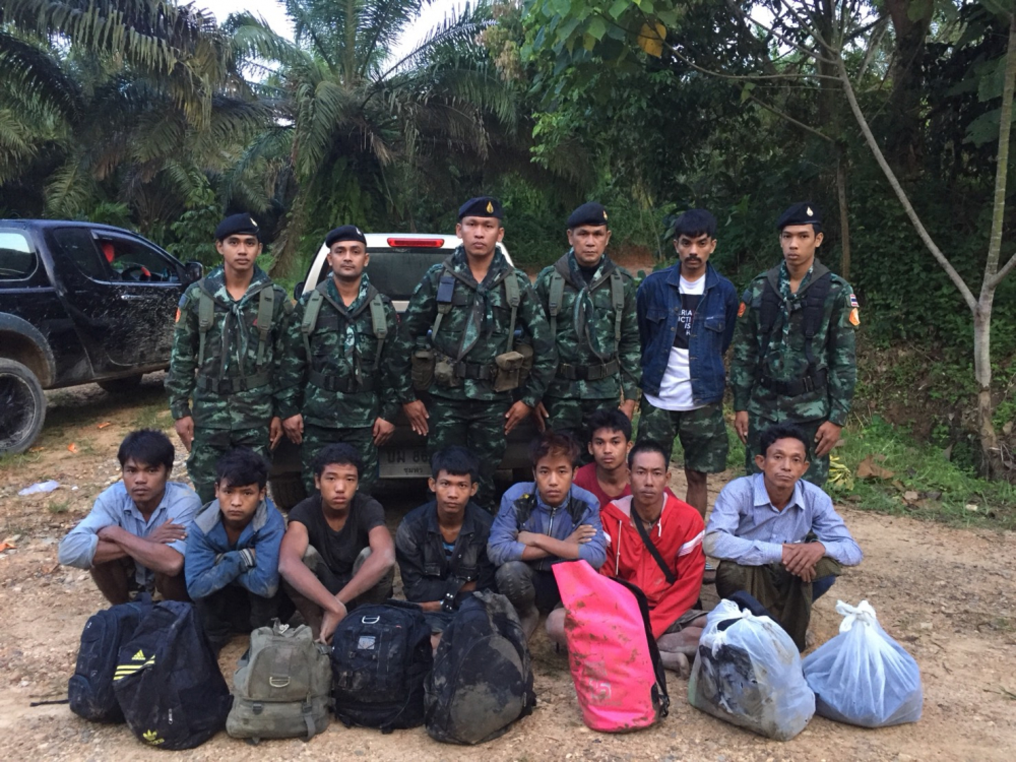Troops thwart attempt to smuggle 40 Myanmar workers in Ranong