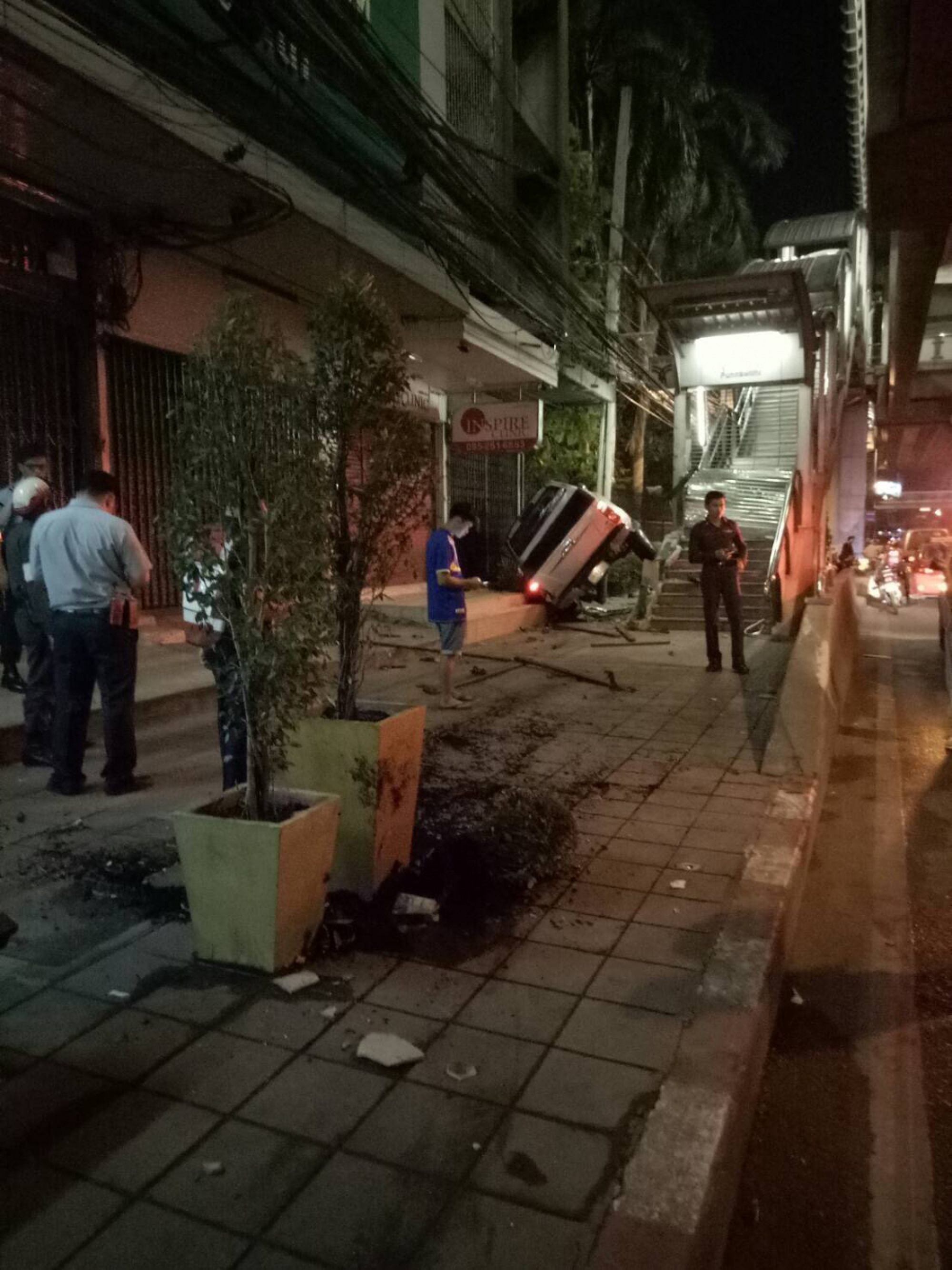 Pickup truck crashes into stairway of BTS station