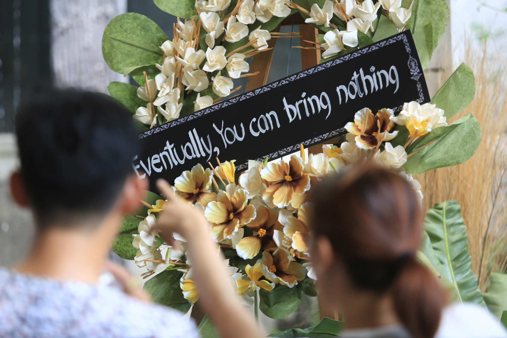 Cafe offers  a deathly experience