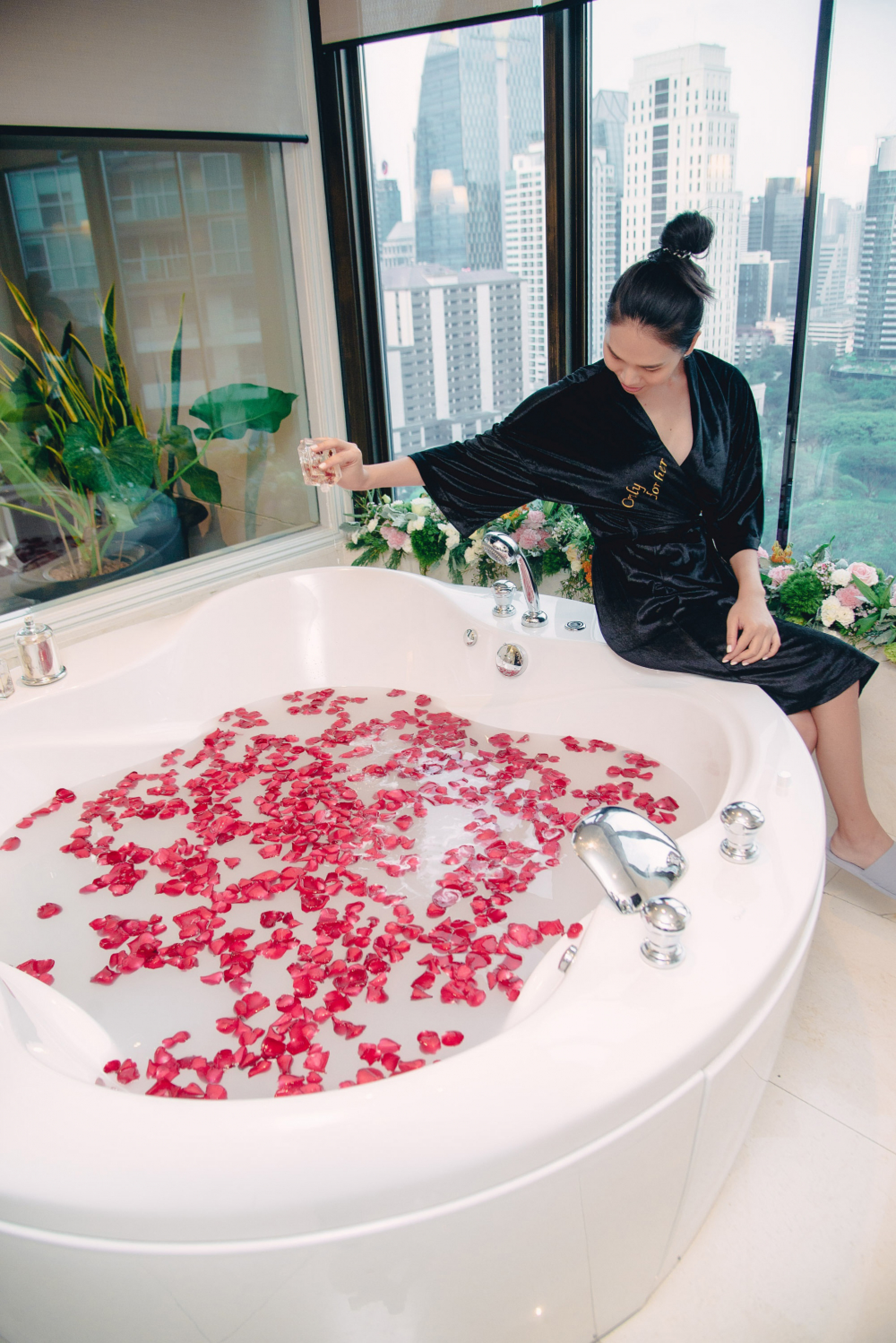 For travelling ladies