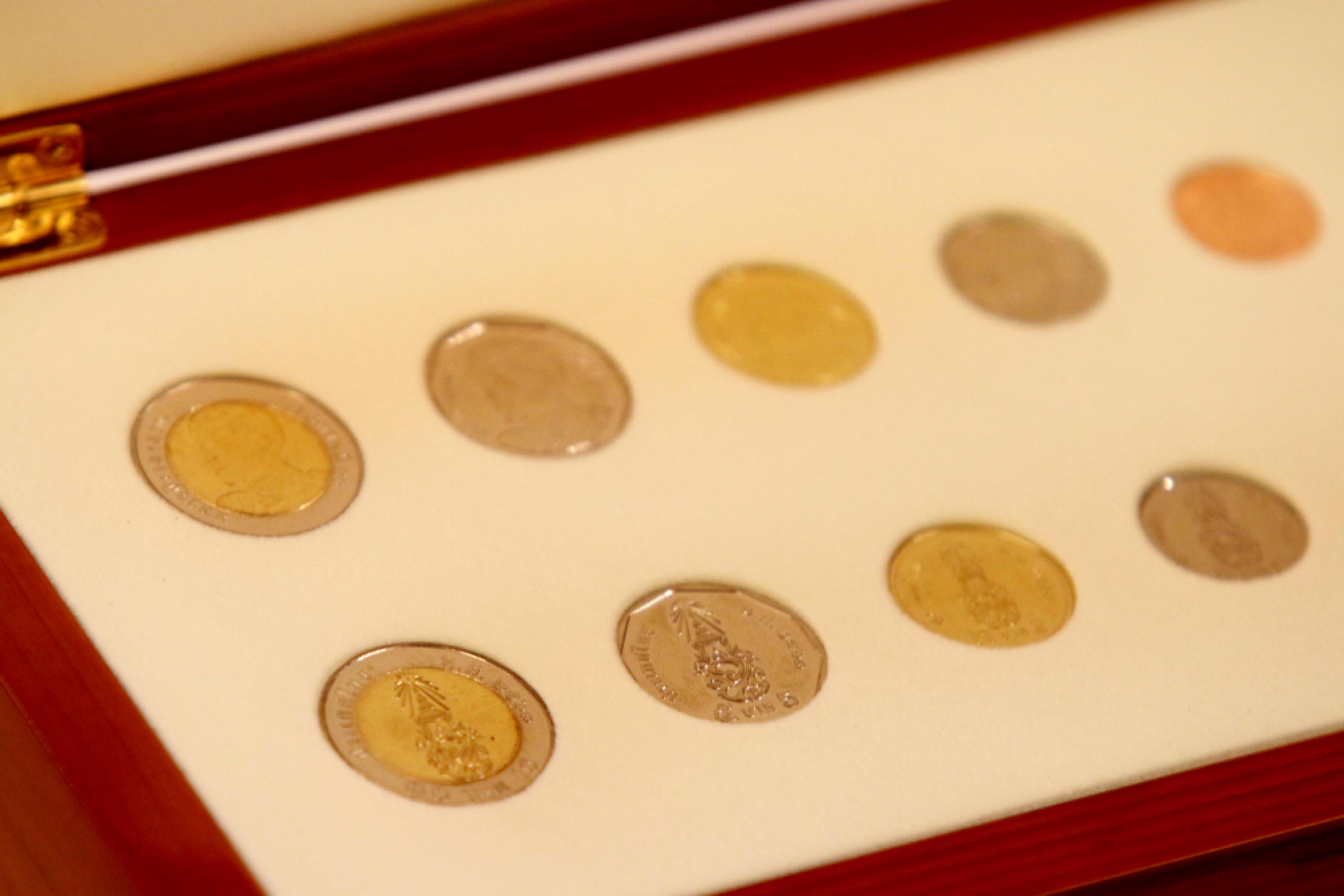 New coins feature King Rama X