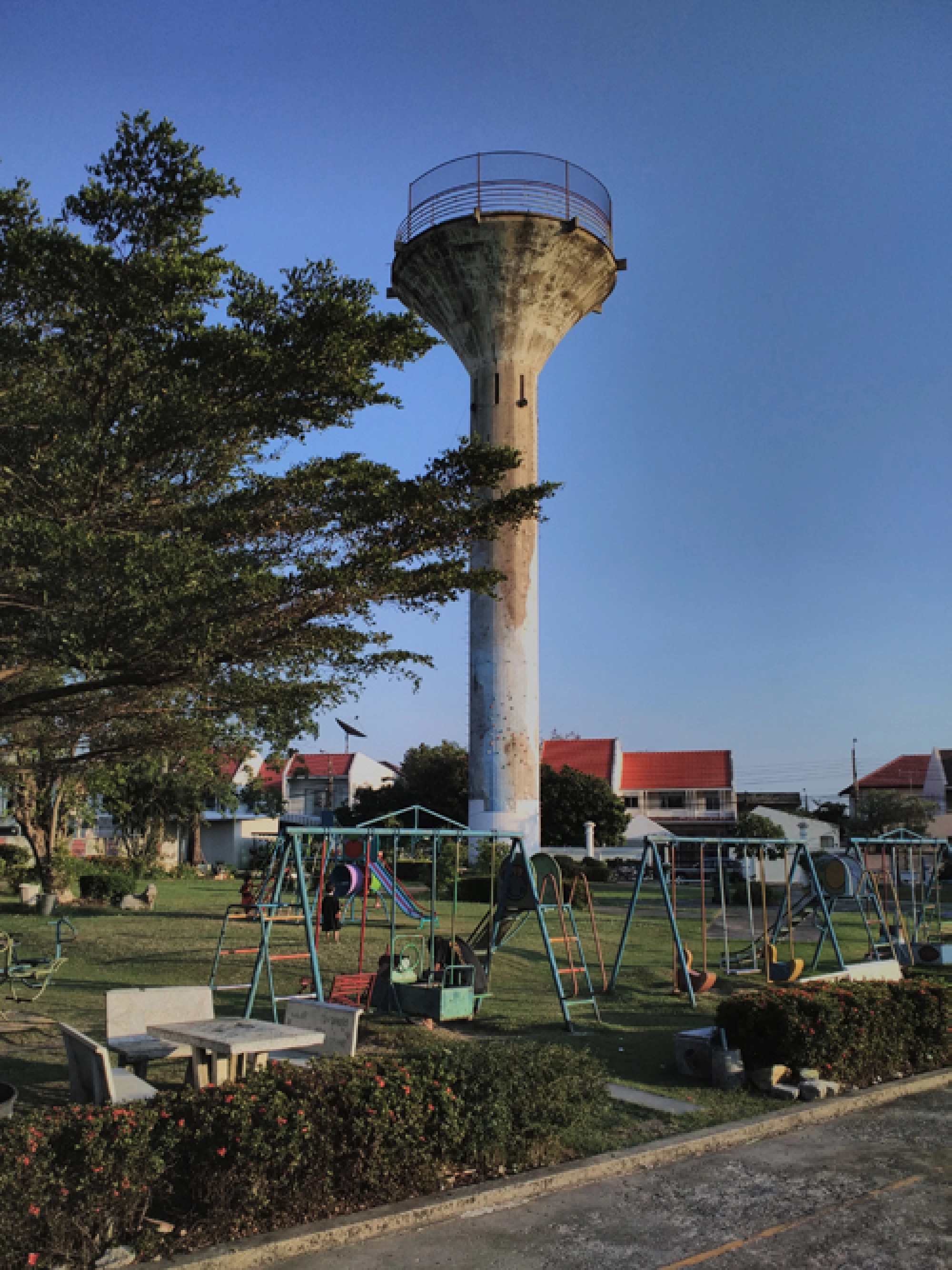 A theatre for the pocket