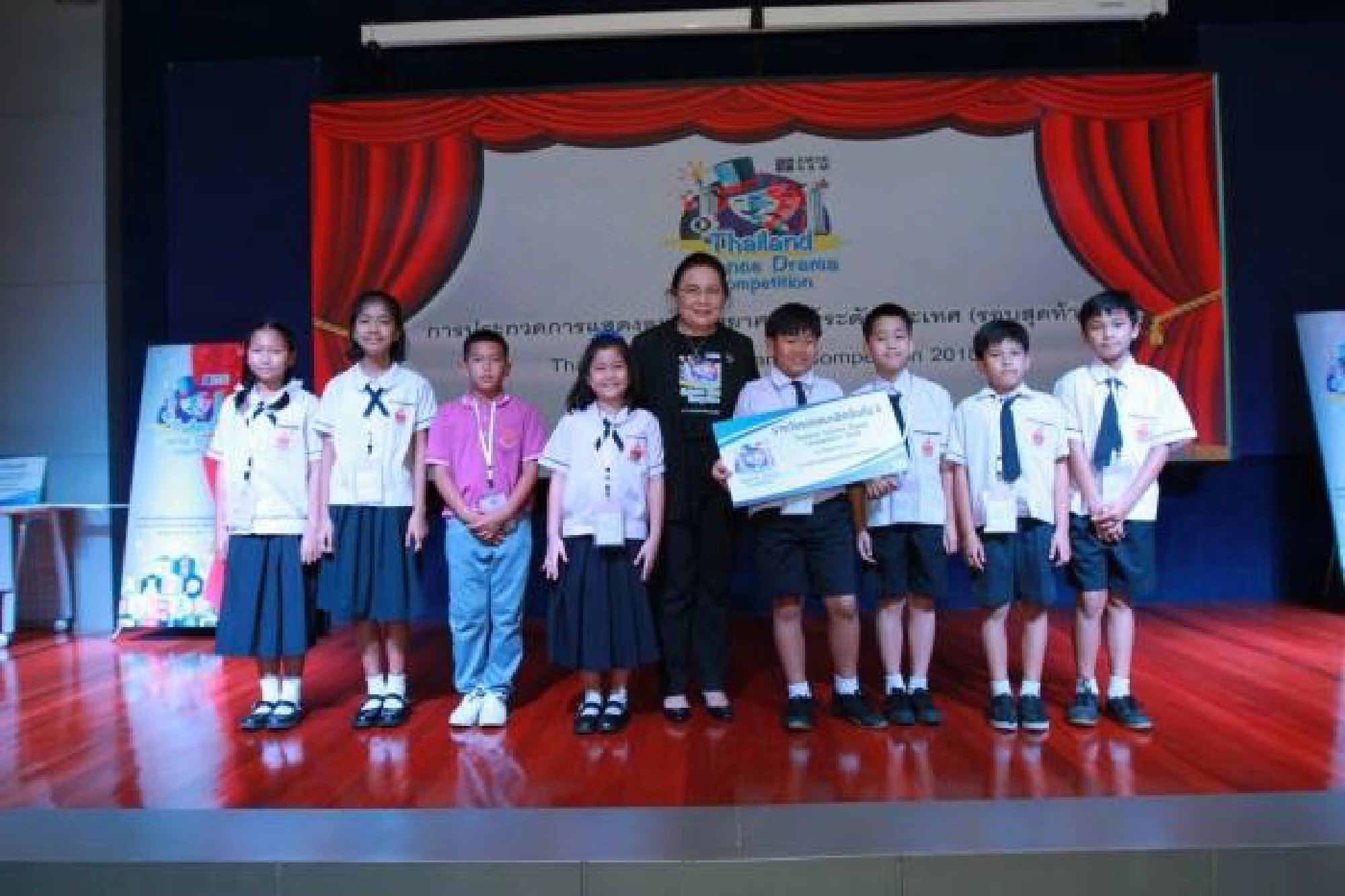Prize-winning Varee Chiangmai School team set to represent  Thailand at ‘International Drama Competi