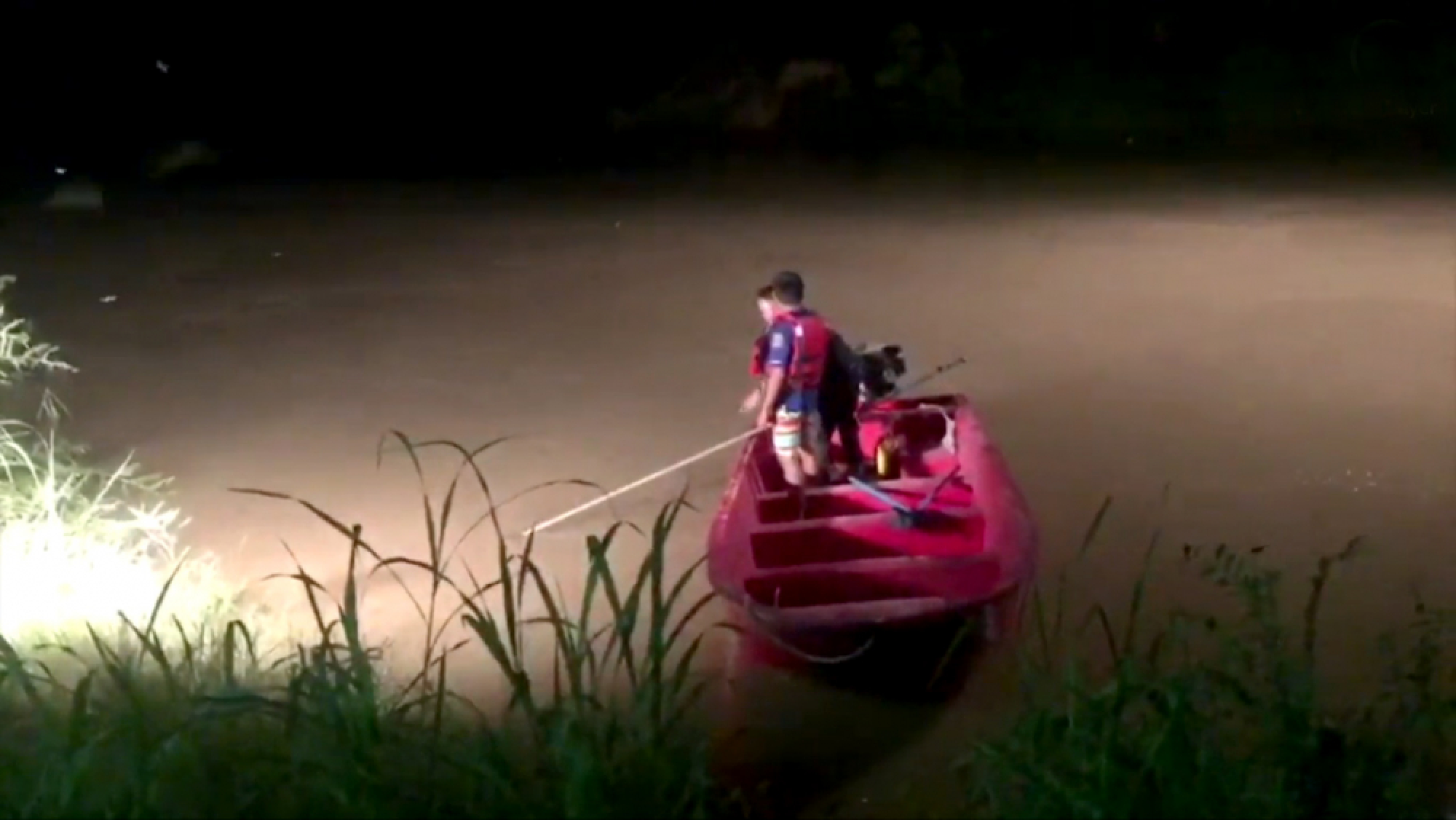 Kalasin doctor recovered from river after apparent suicide