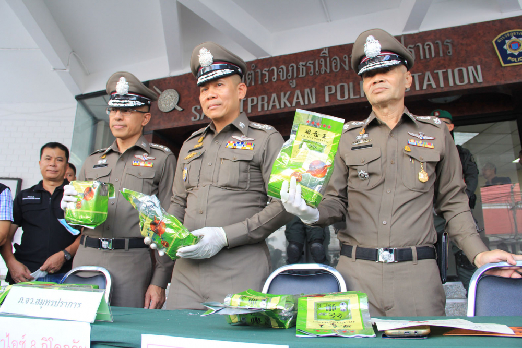 Nakhon Phanom headman arrested with 8kg of meth