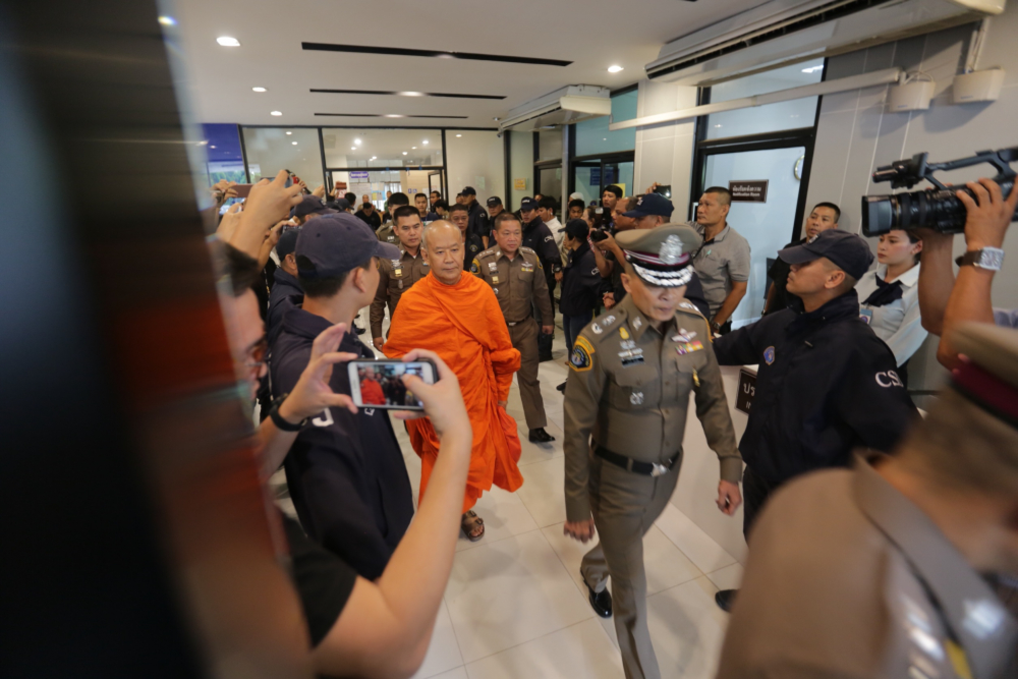 Absconding Sa Ket Temple ex-abbot surrenders, denied bail