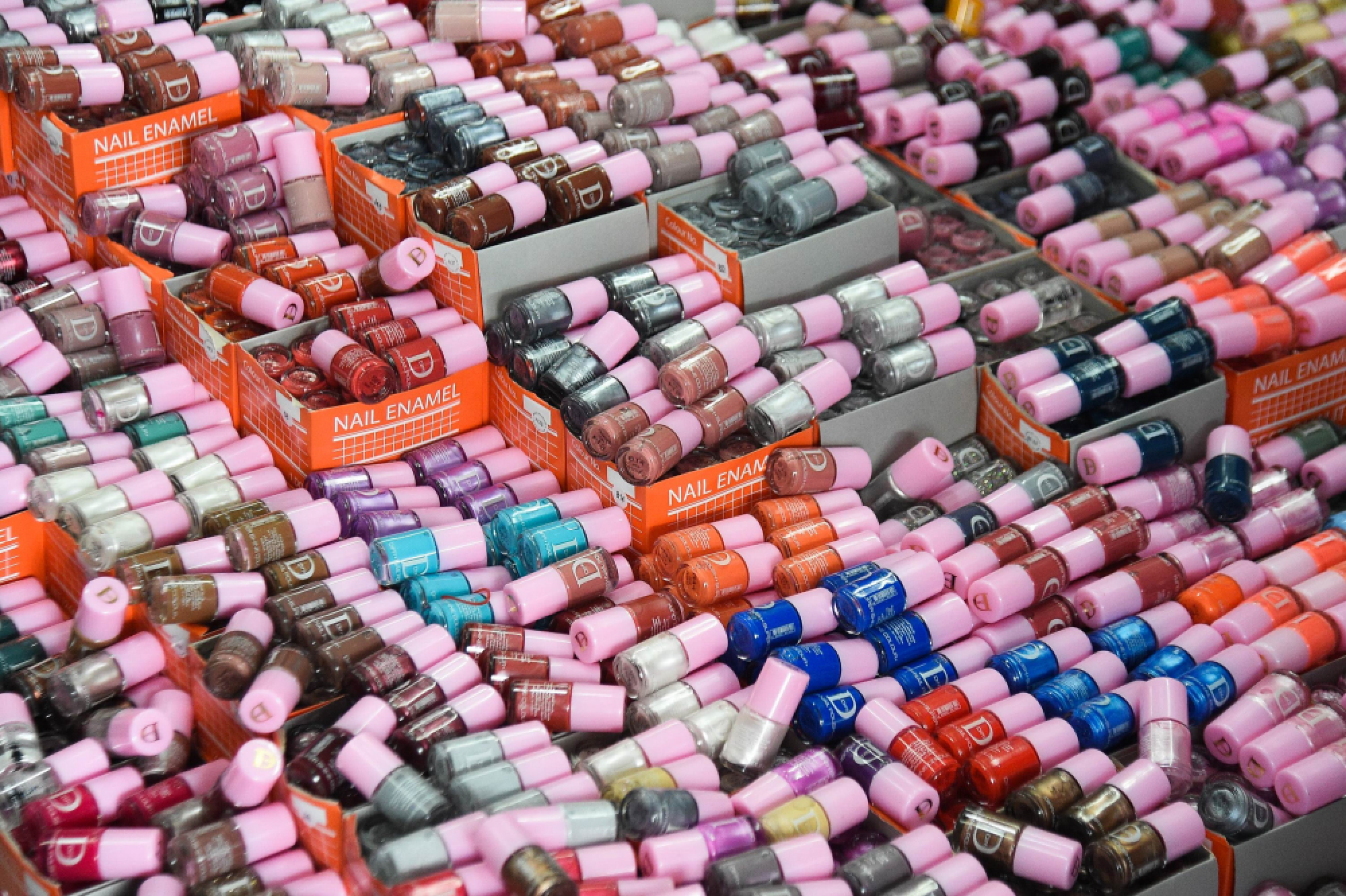 Huge cosmetics market loaded with ‘substandard’ products
