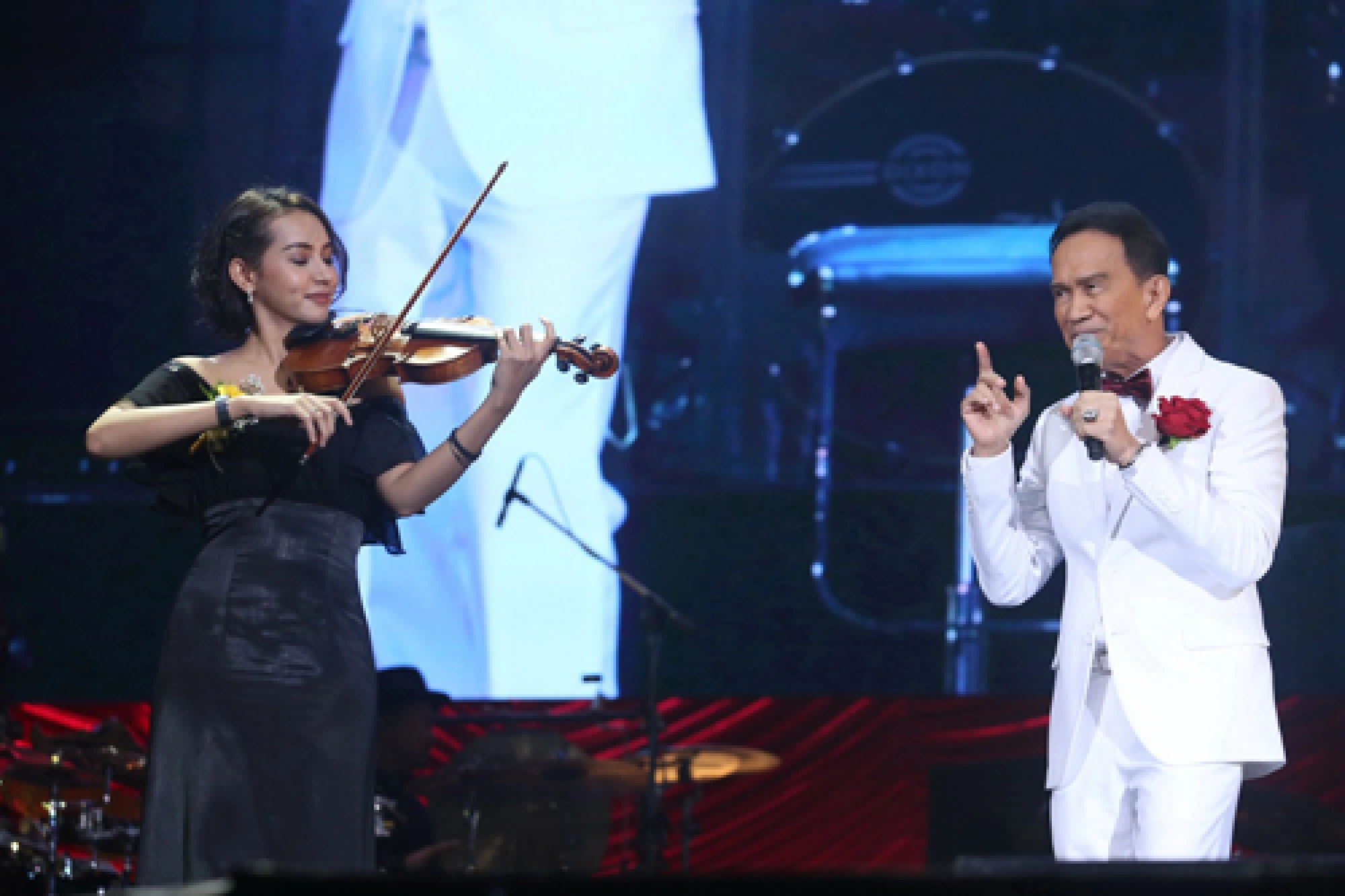 Fond farewell for ‘The Im’