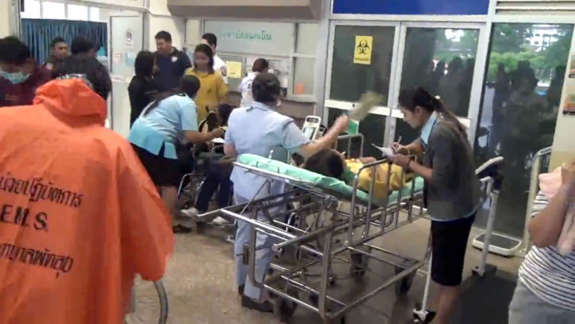 Phatthalung collision leaves 18 injured, mostly students