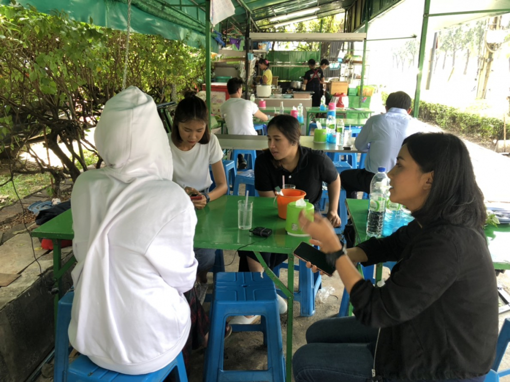 "Pretty" alcohol presenter ‘spiked’ at Bangkok club