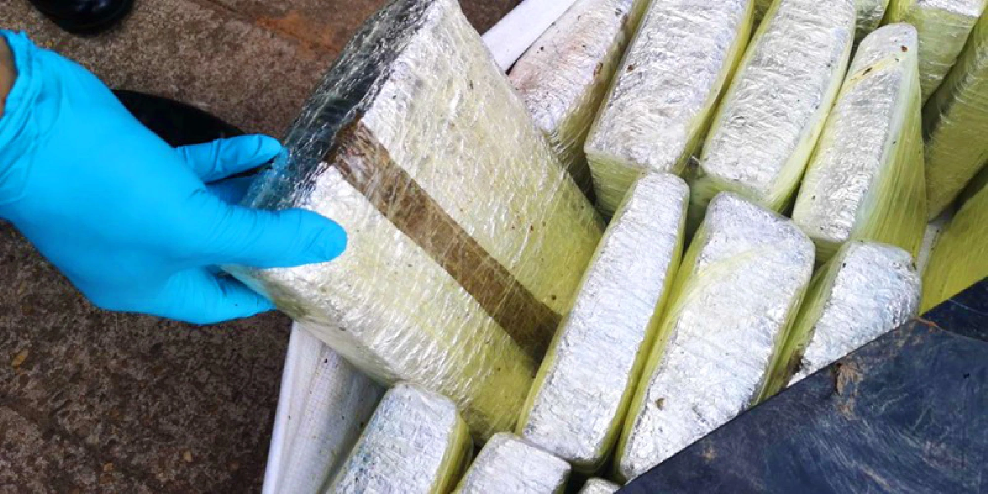 Truckload of marijuana abandoned in Nakhon Phanom