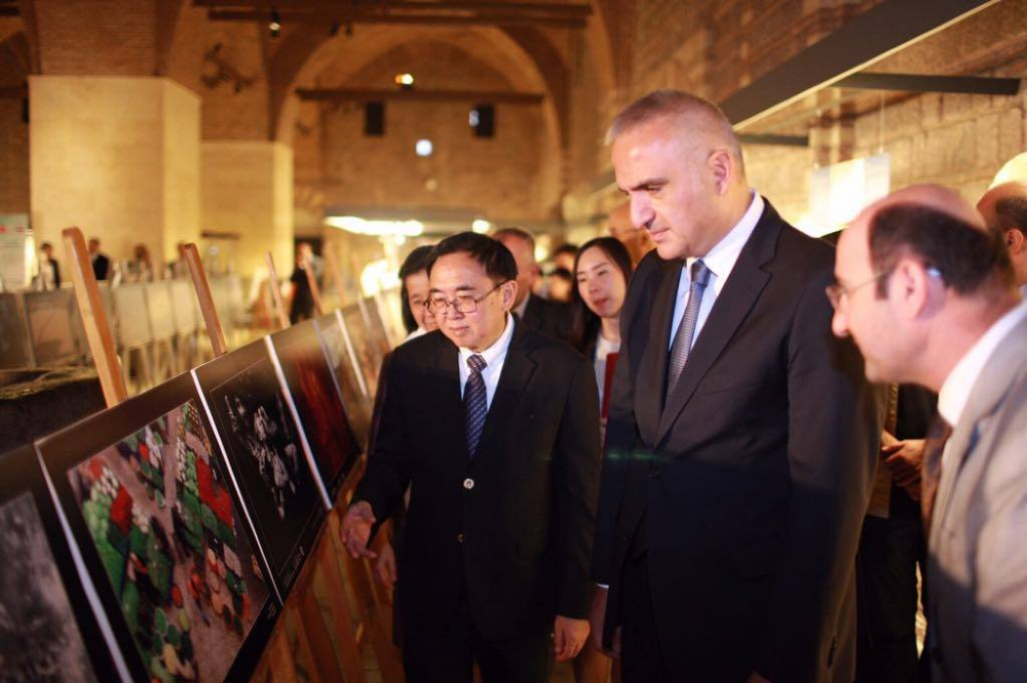 Turkey submits to power of Thai arts