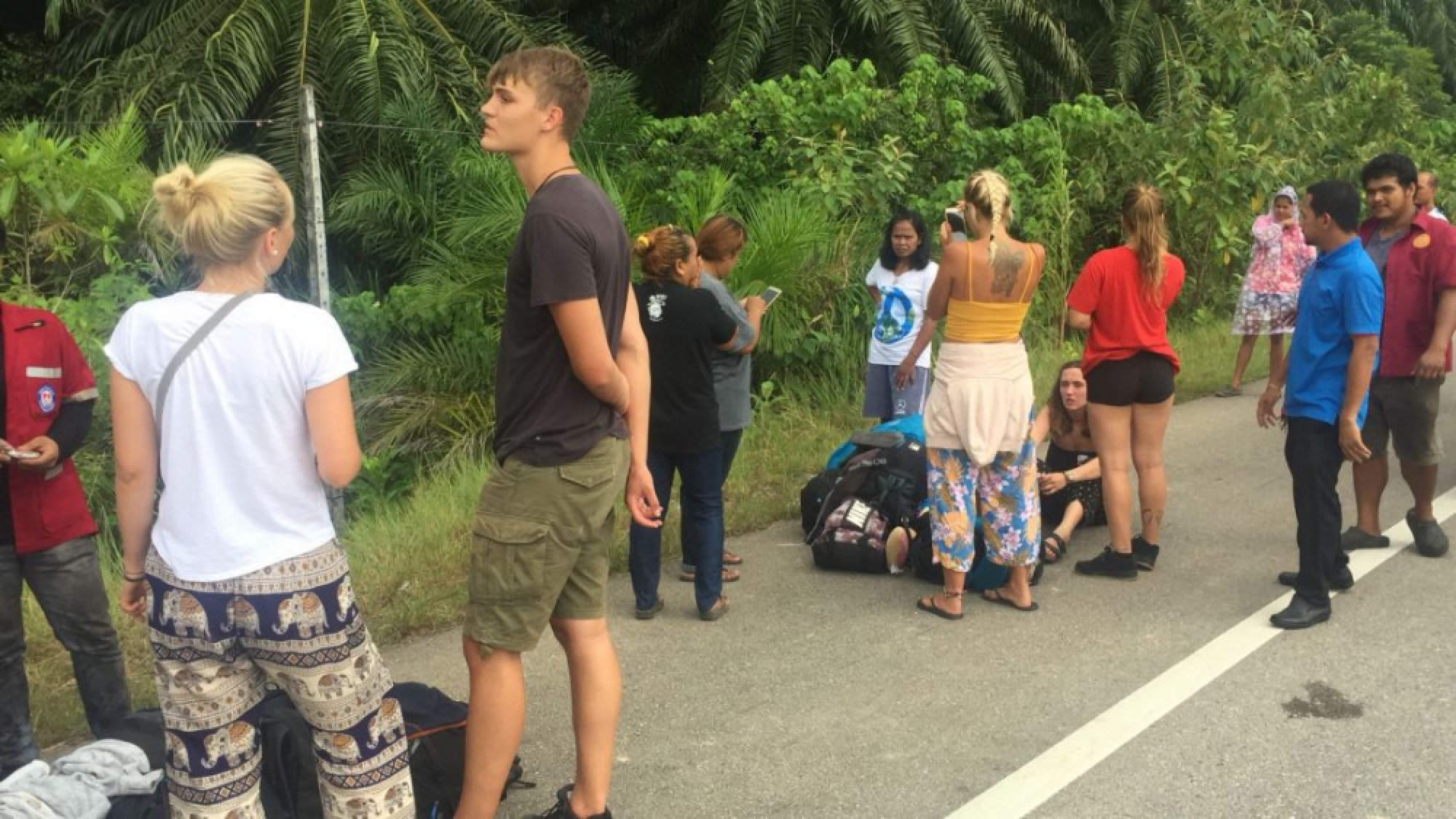 Ten injured in Krabi minivan accident