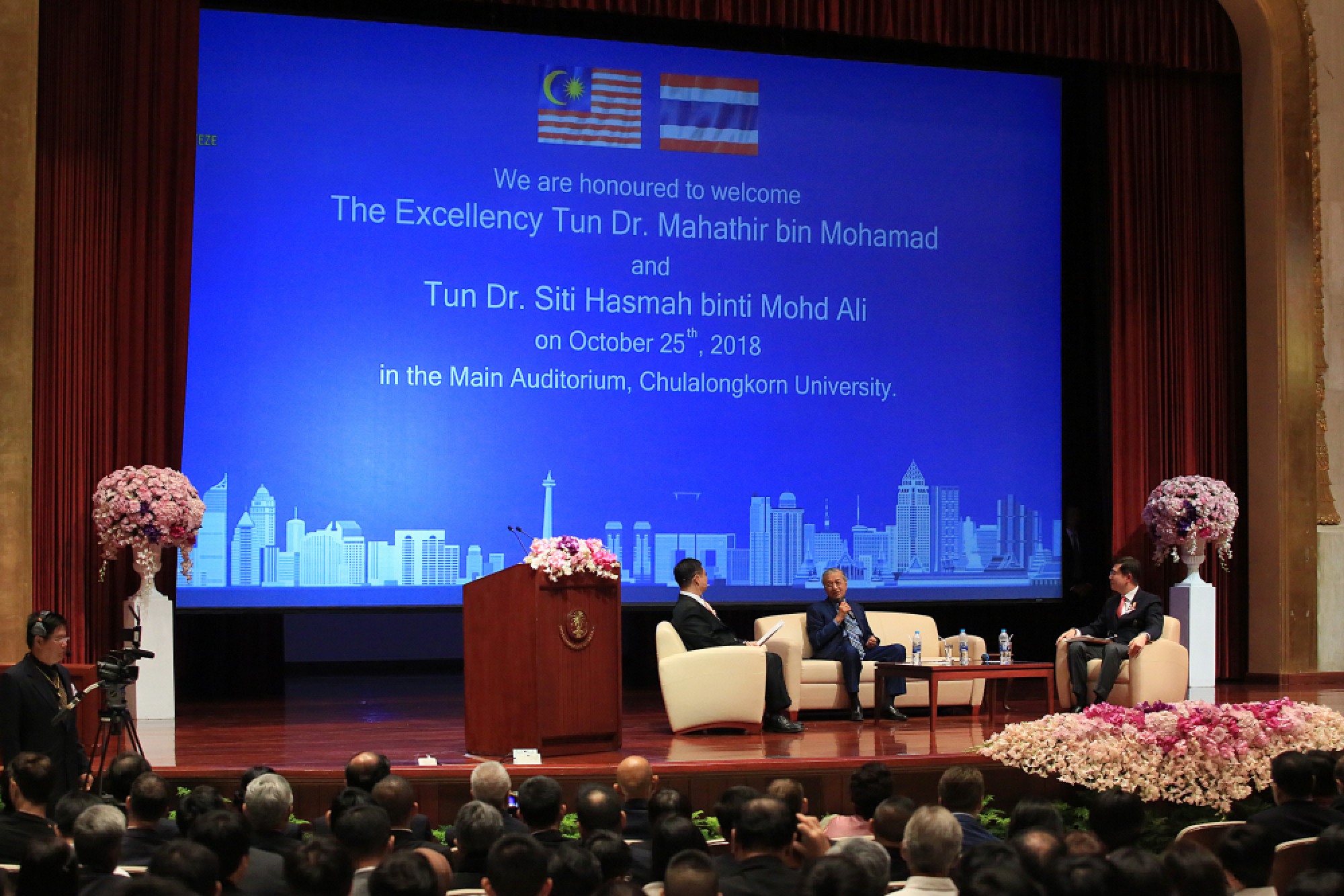 Religion not central to southern conflict: Dr M