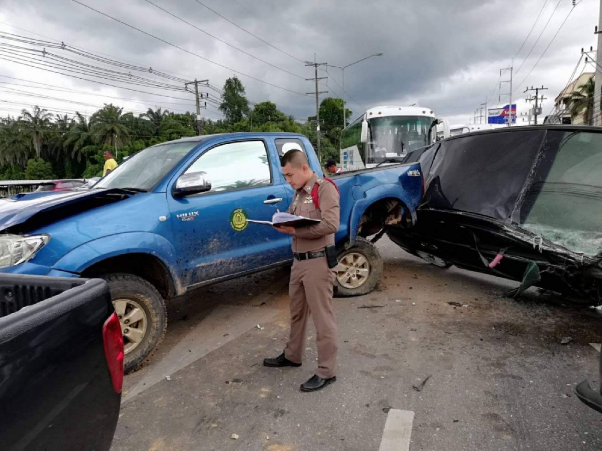 Five vehicles crash in Krabi