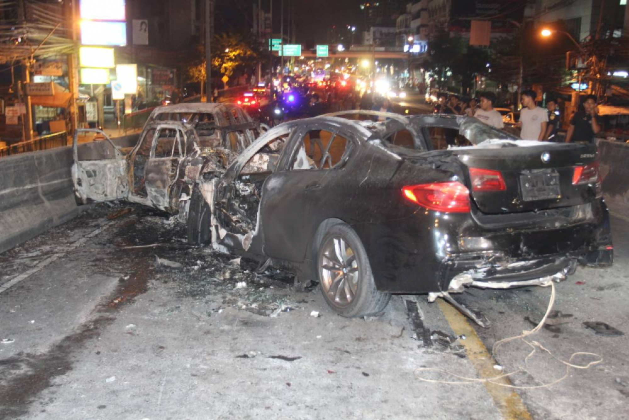 Three injured in 12-vehicle pile-up in Bangkok