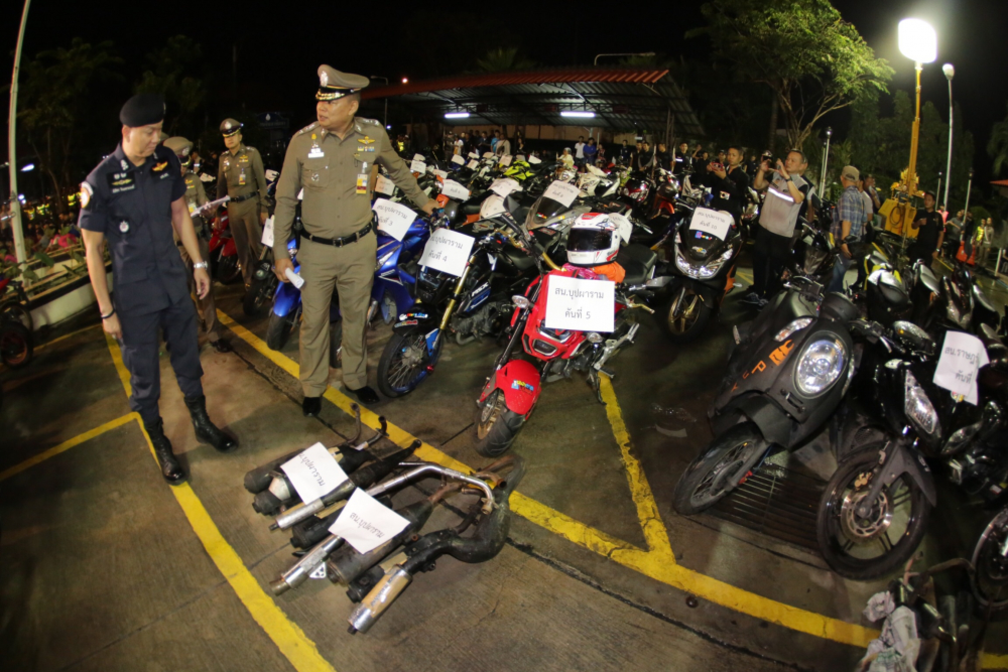 82 motorcyclists arrested in Bangkok in road racing clampdown