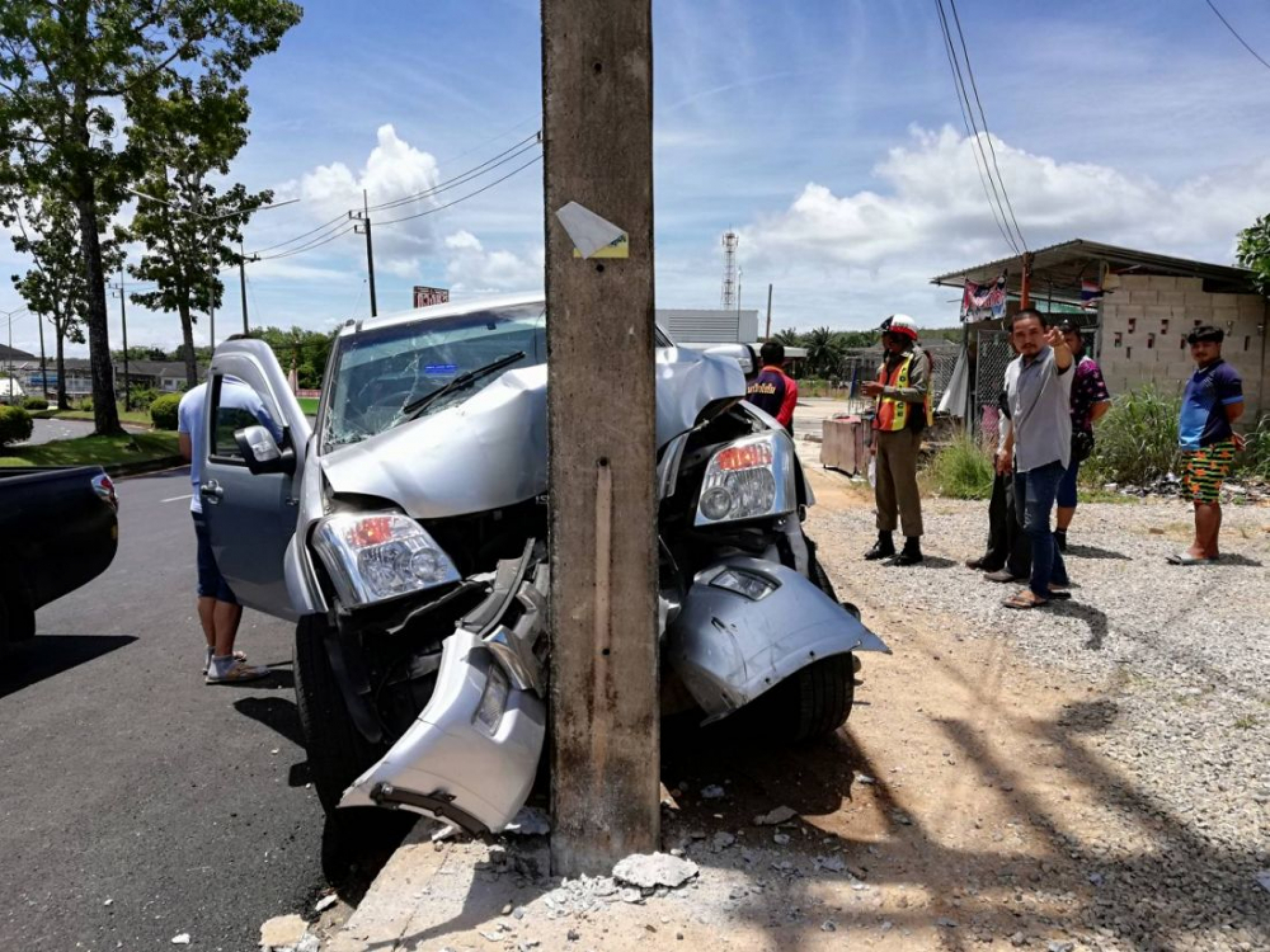 Driver crushes Krabi motorbike