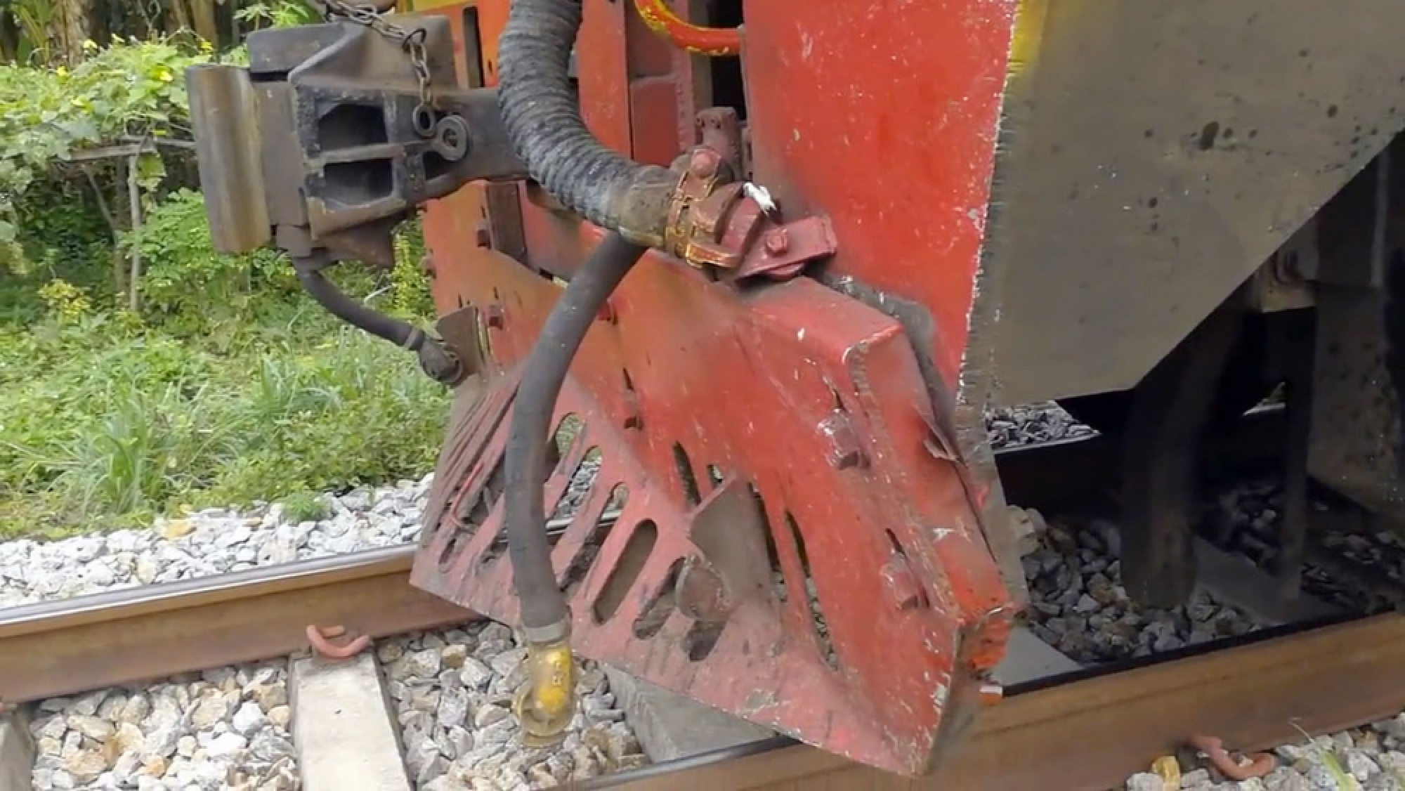 Train injures driver in Songkhla