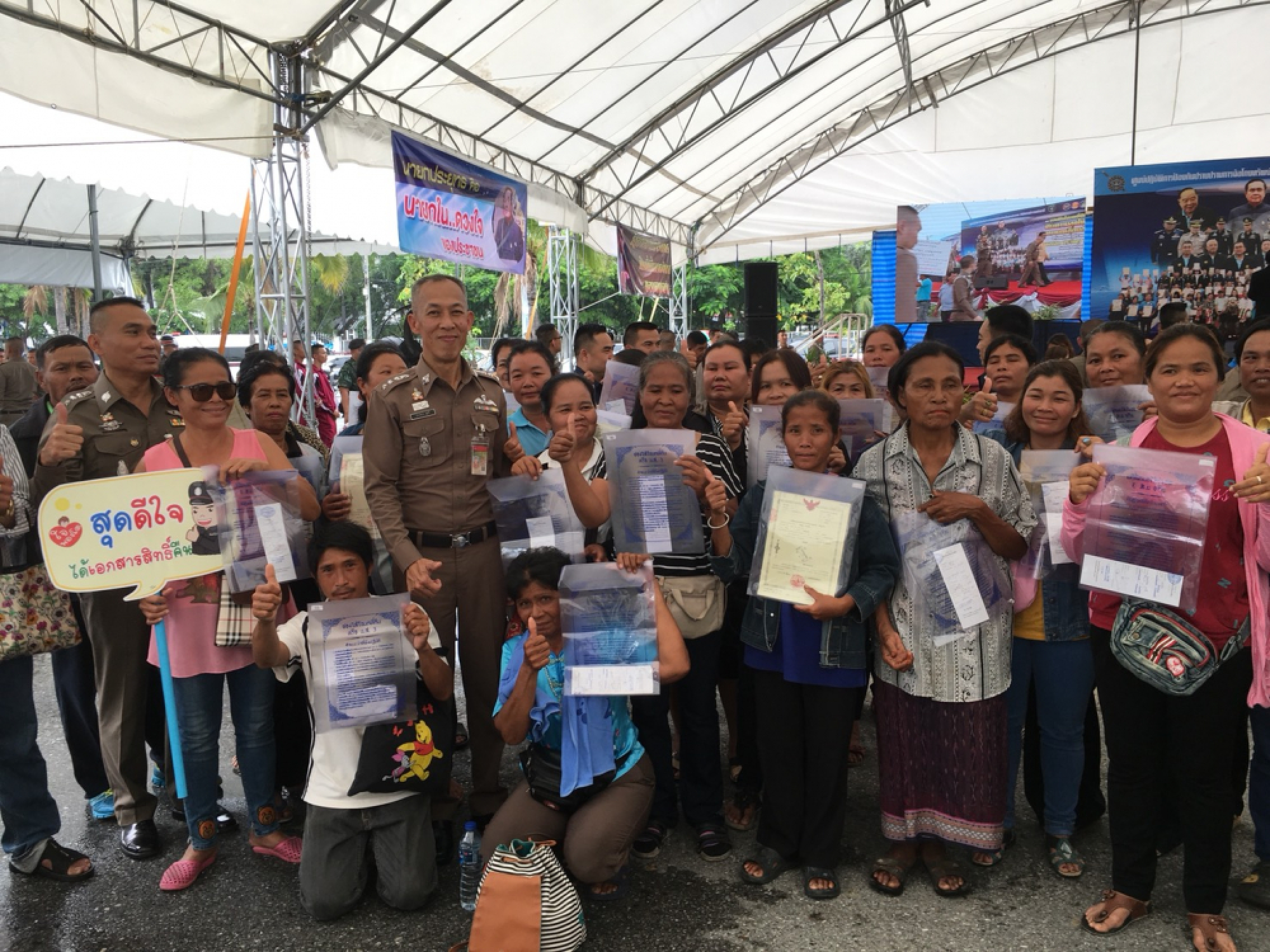 Loan-shark victims get land back