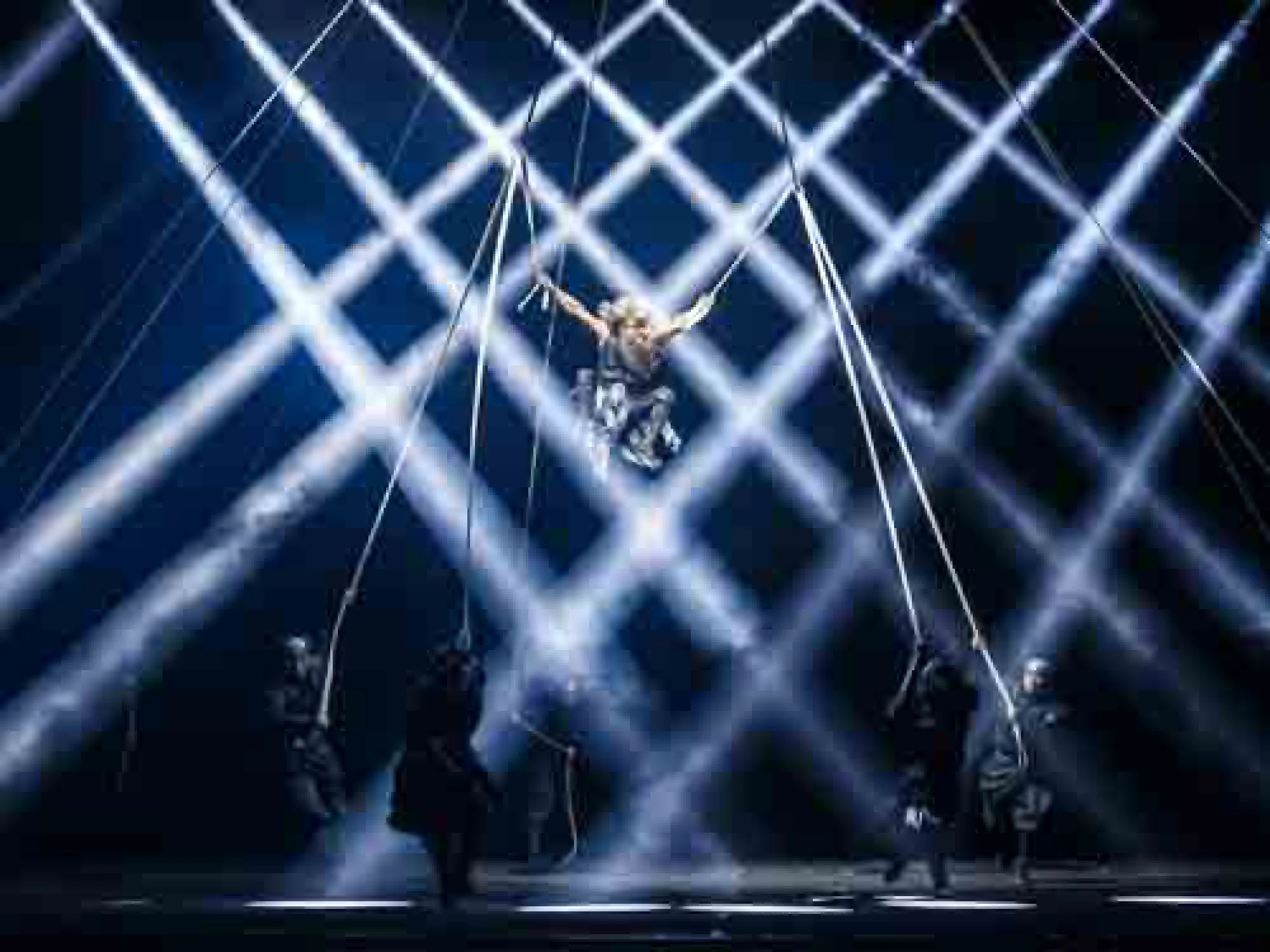 Swordsmen on the wire