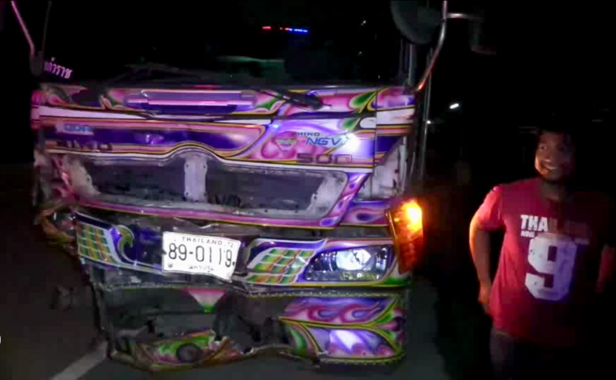 Six cows hit, killed by trailer truck in Suphan Buri