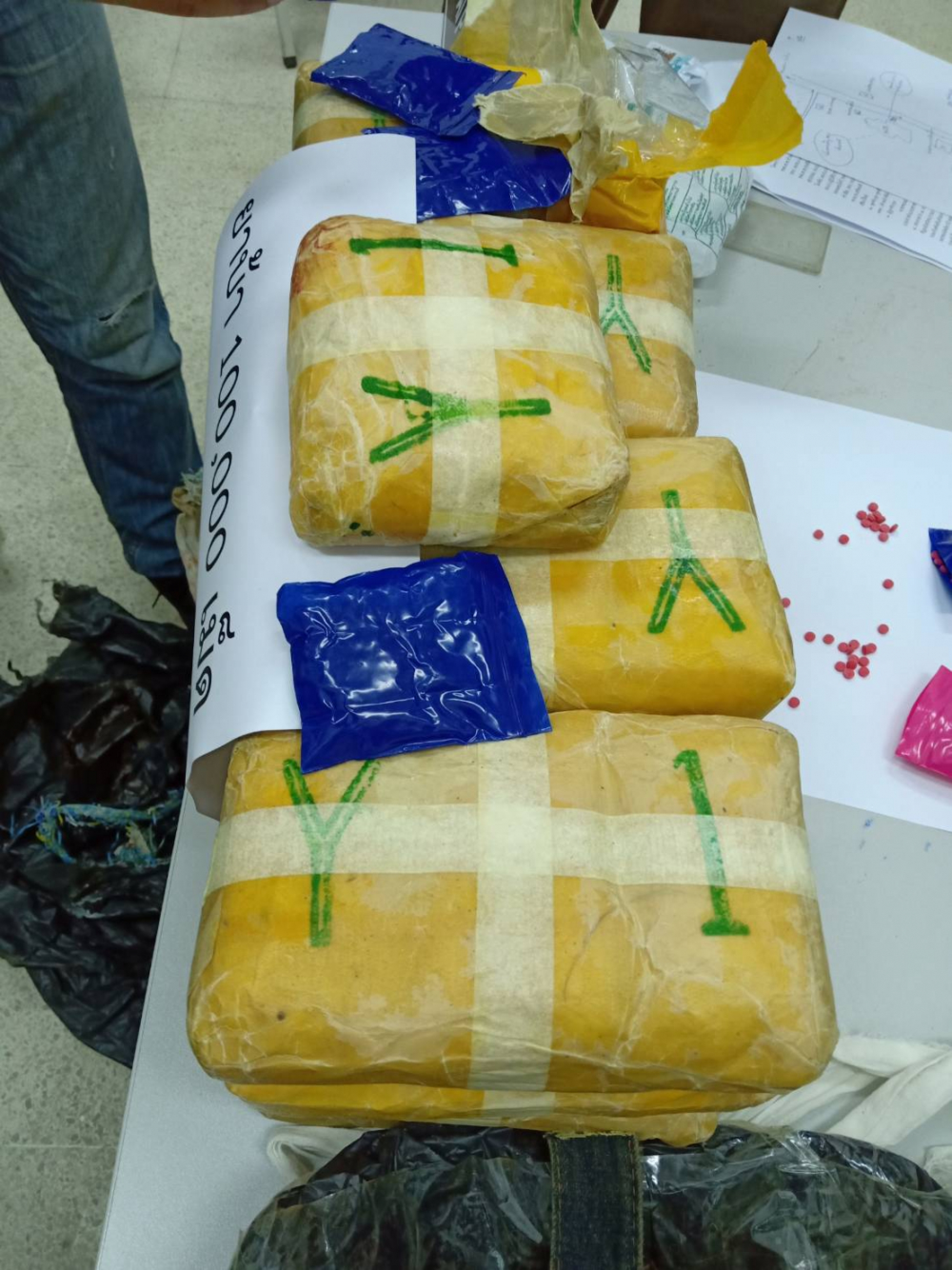 Chiang Mai man arrested with backpack full of meth