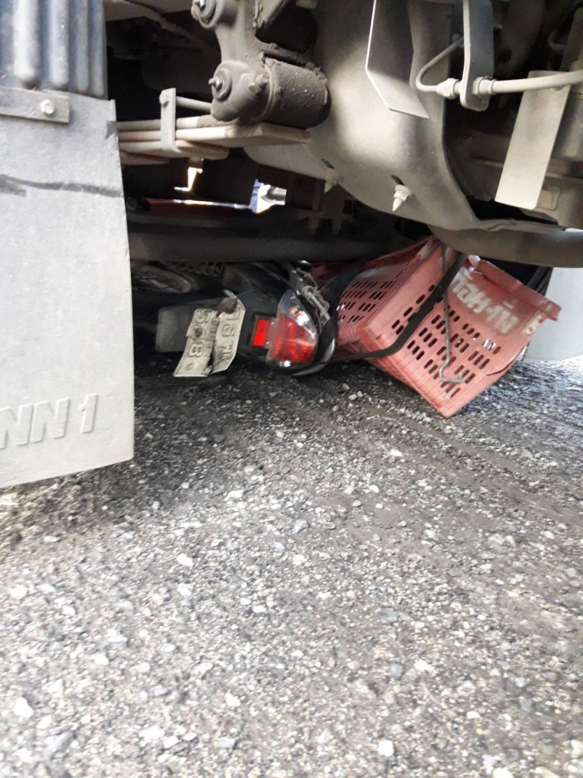 Grandfather, granddaughter crushed to death by truck