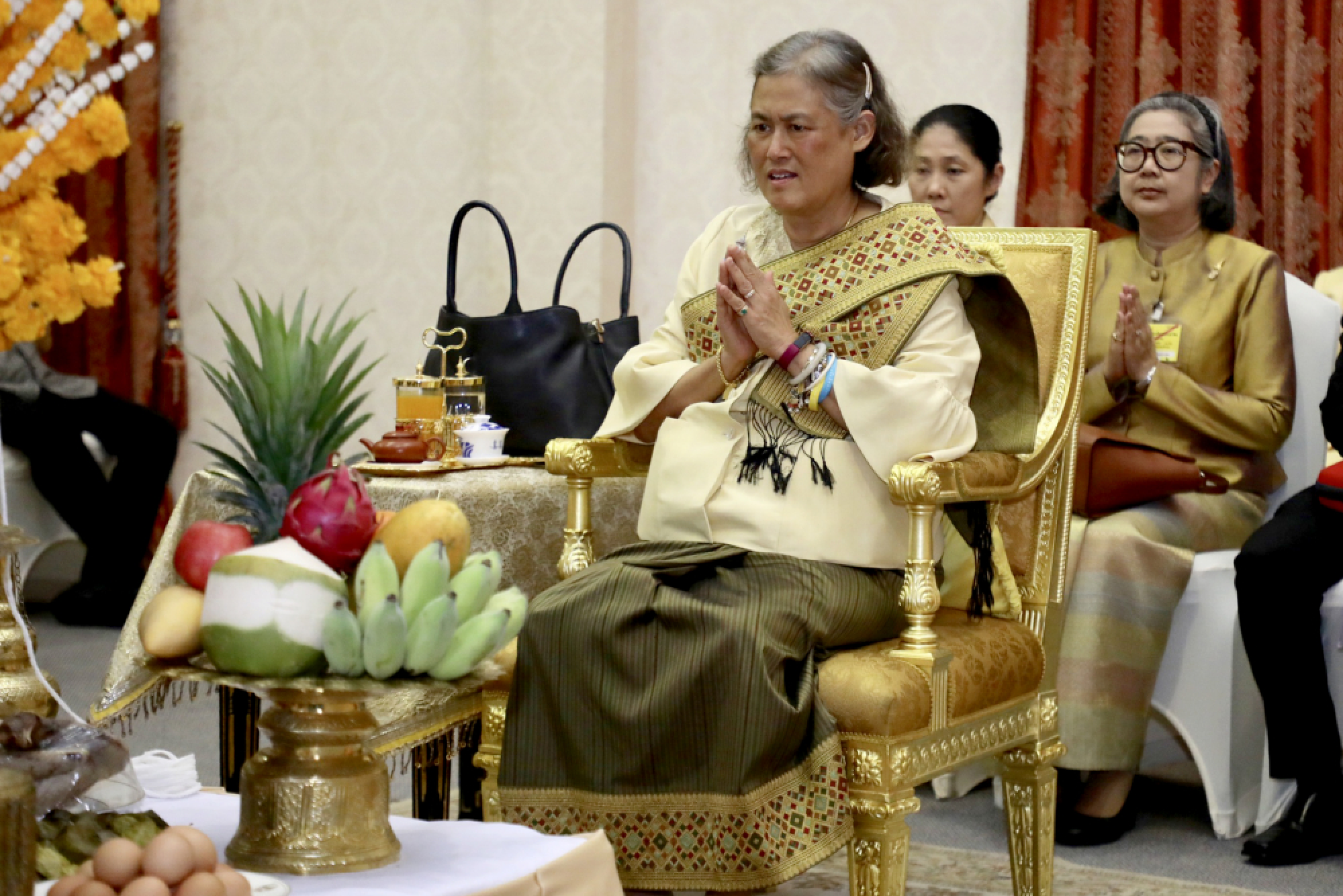 Princess marks Songkran at Laos mission