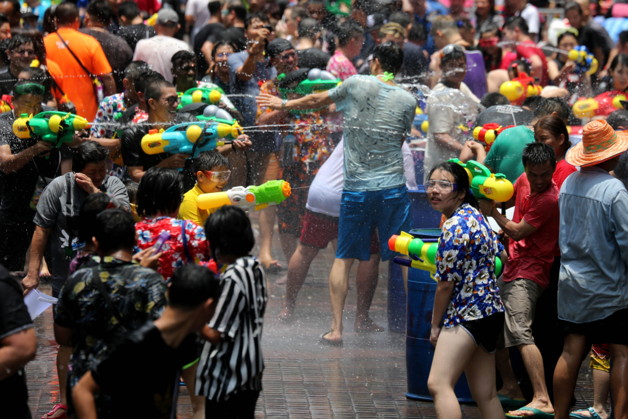 PHOTOS: Aim and shoot