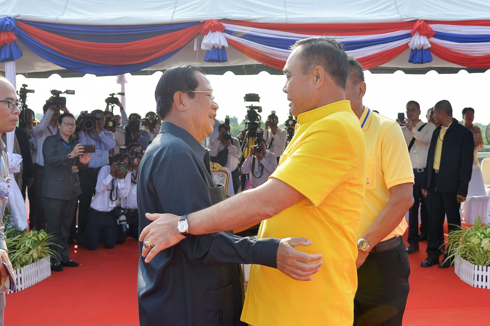  Cambodia and Thailand reconnected by rail after 45 years