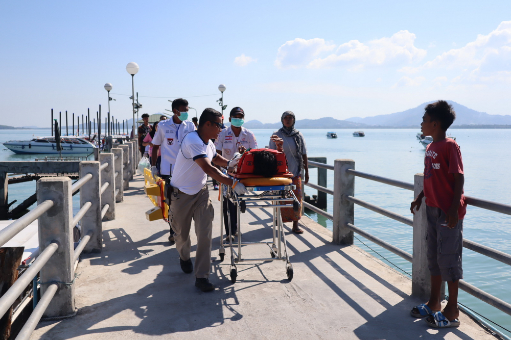 Speedboat collides with oil tanker off Phuket 