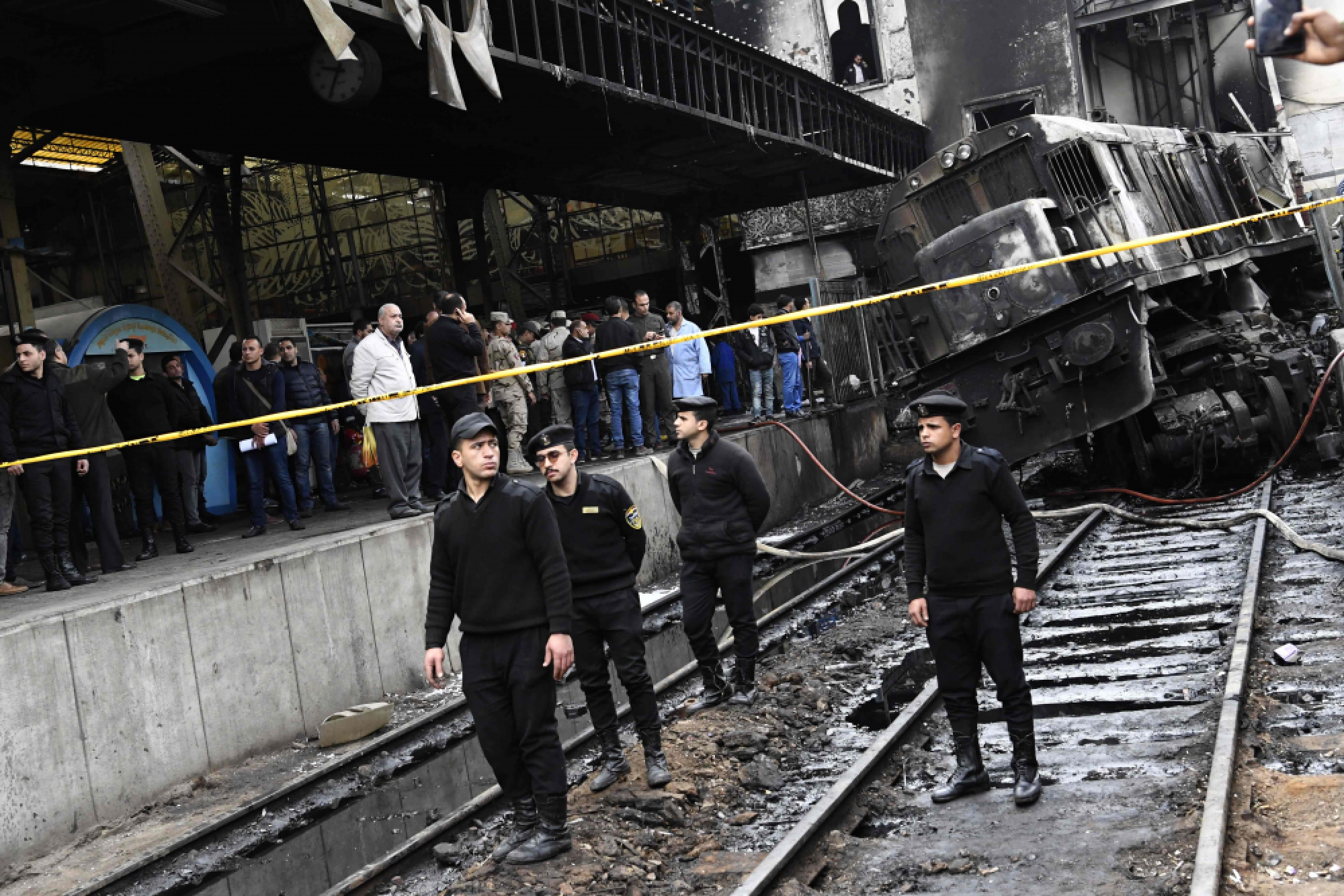 Fiery crash 'kills 20' at Cairo train station