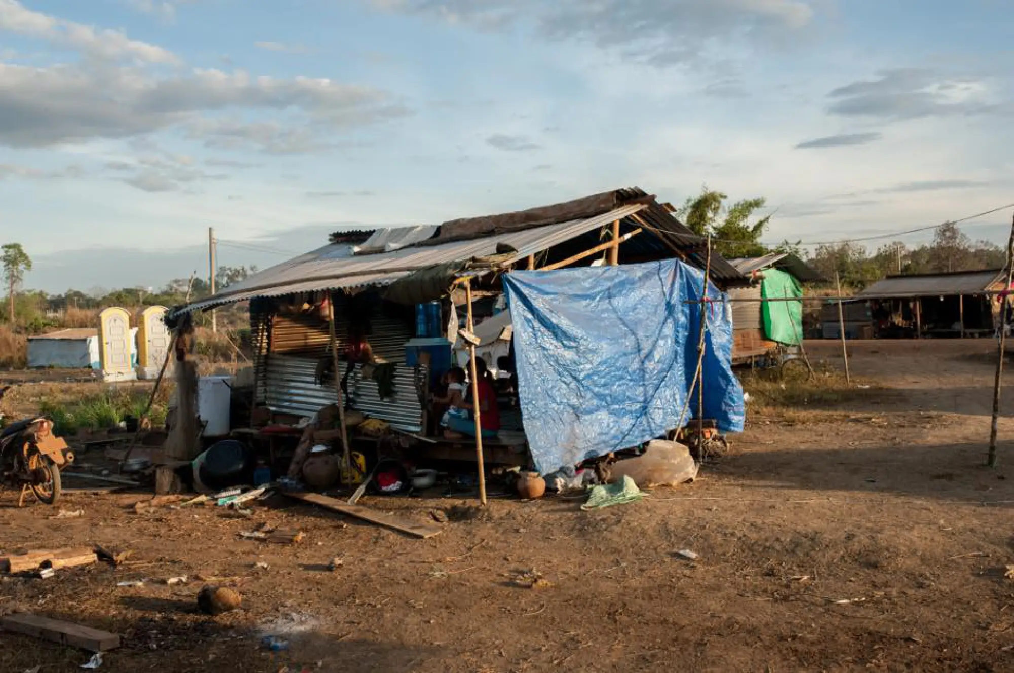 Lao flood victims battle dengue, malnutrition