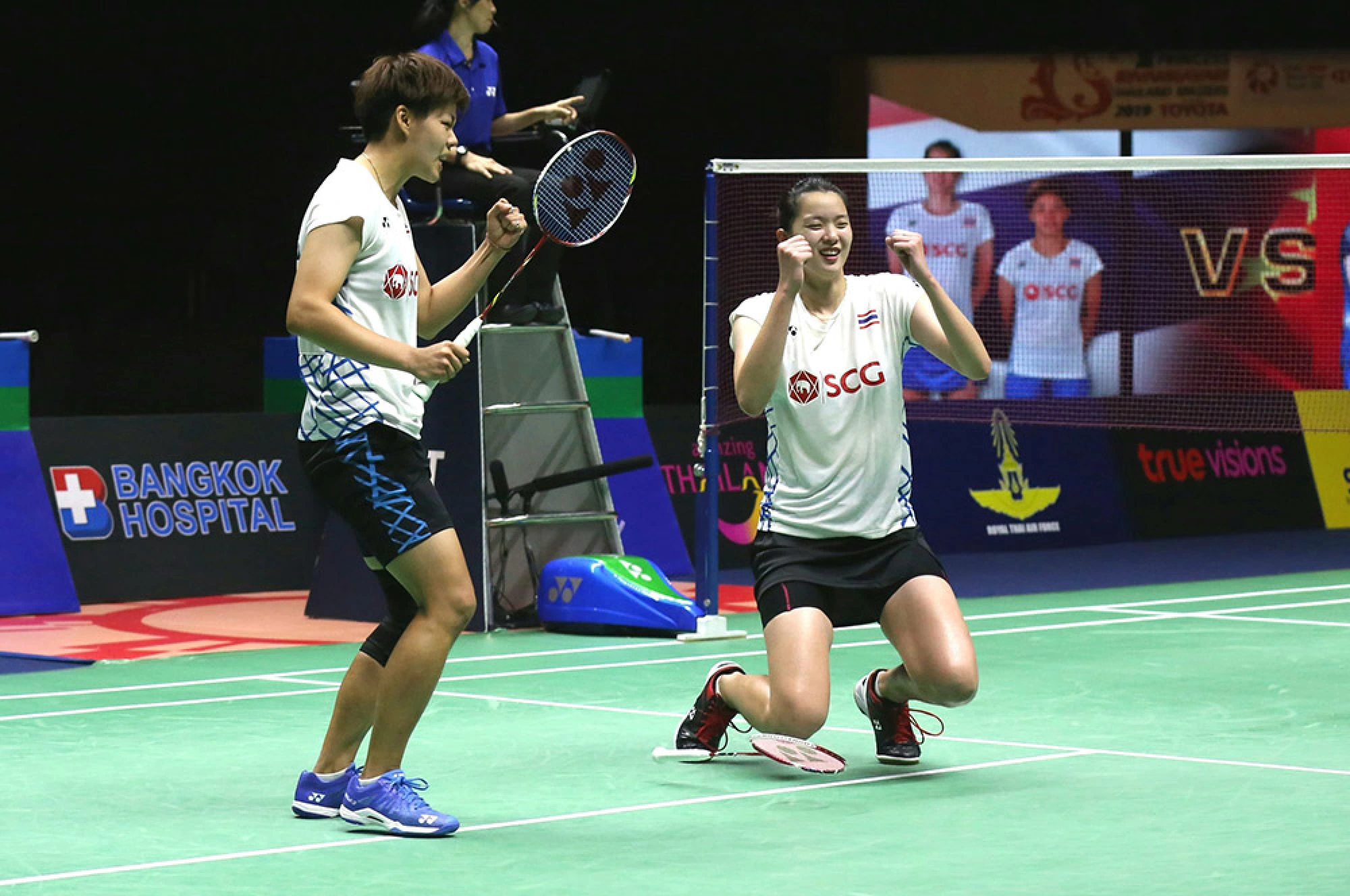 Sapsiree to the rescue after Thai pride smashed