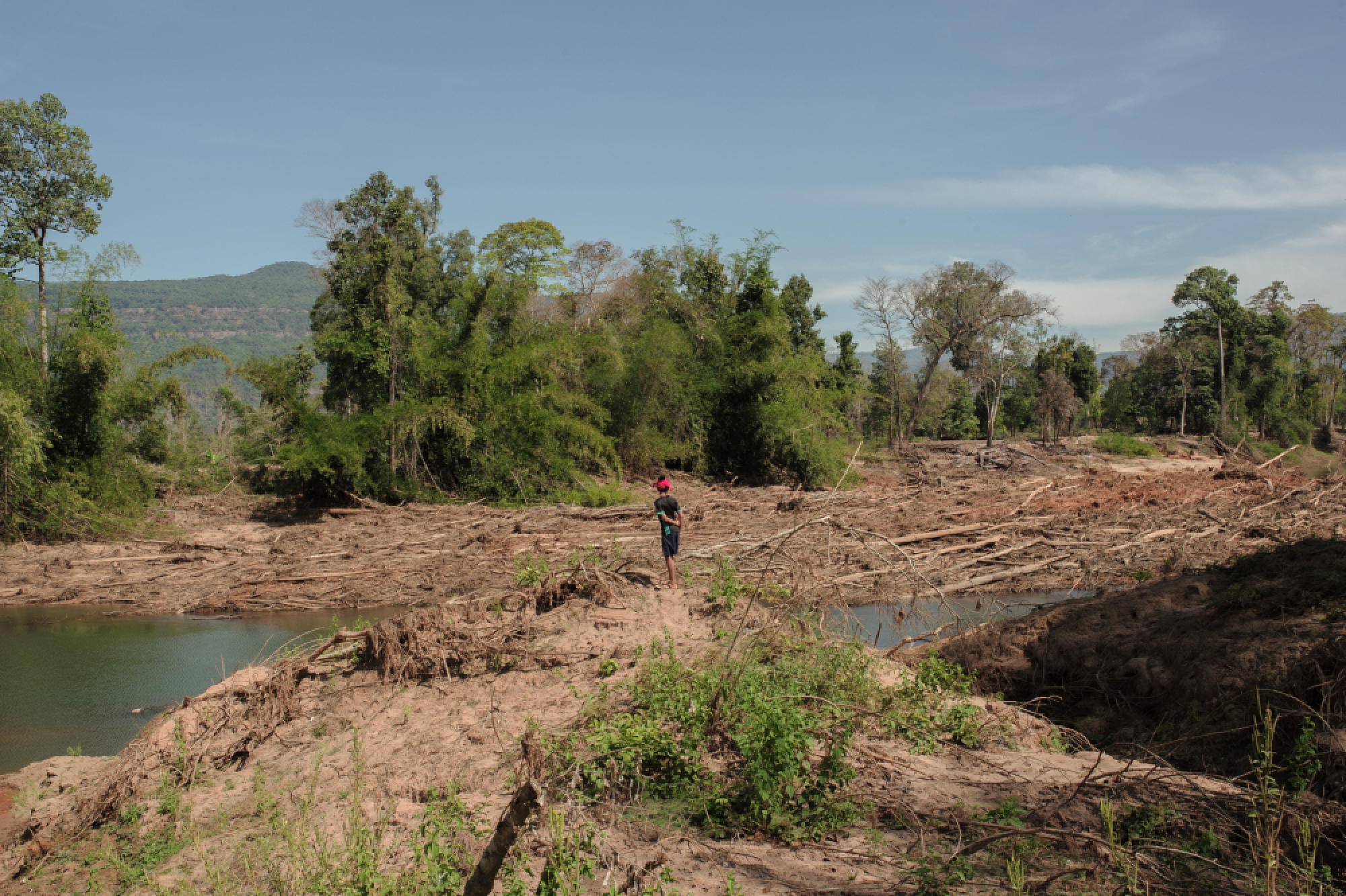 Special report : The deadly wave that changed everything for some Laotians