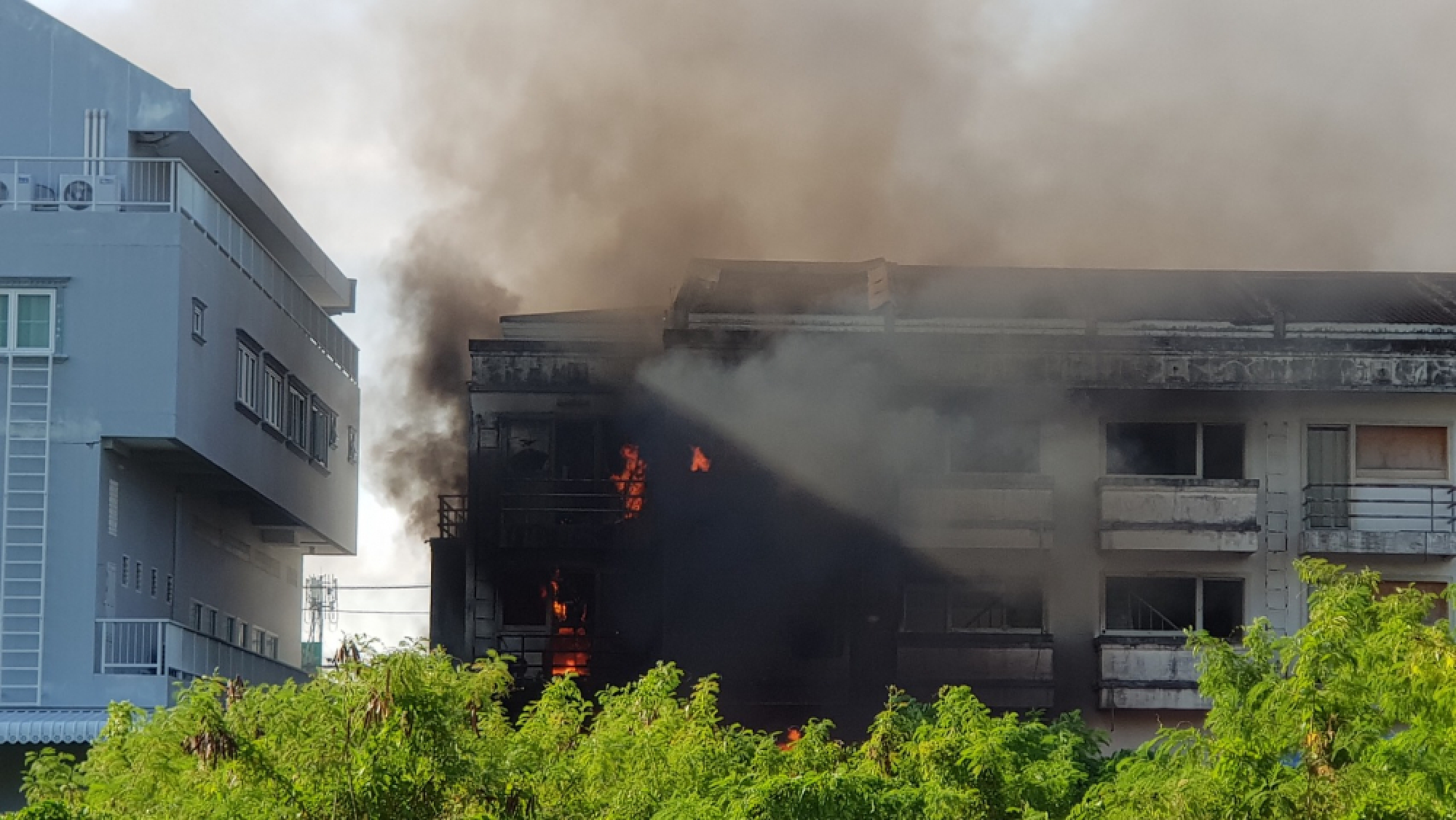 Furniture shop gutted by fire in Phuket