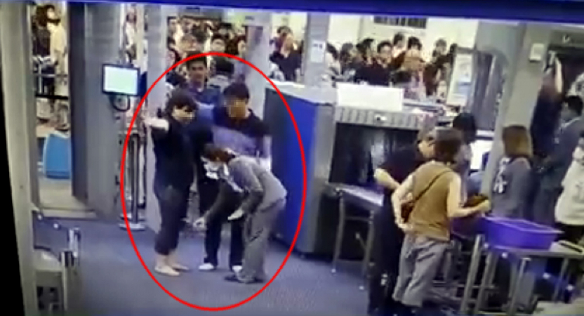 Slapped Suvarnabhumi security worker praised for protecting airport’s image by showing restraint