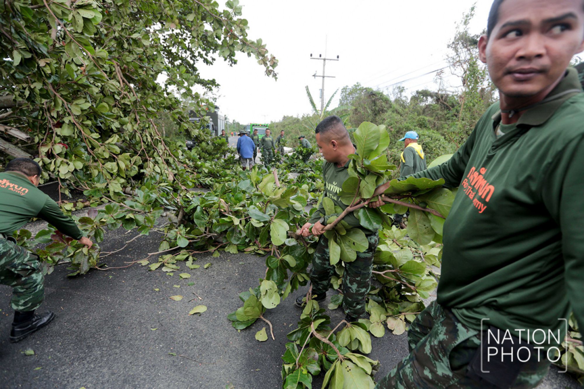 Photo Gallery : Clean-up begins, as Pabuk departs 