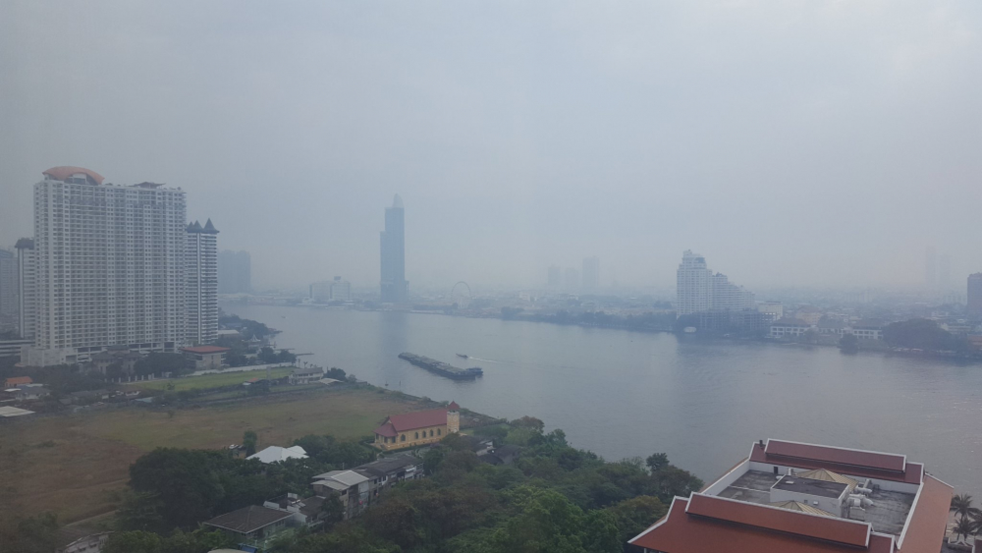 Smog descends again on Bangkok area