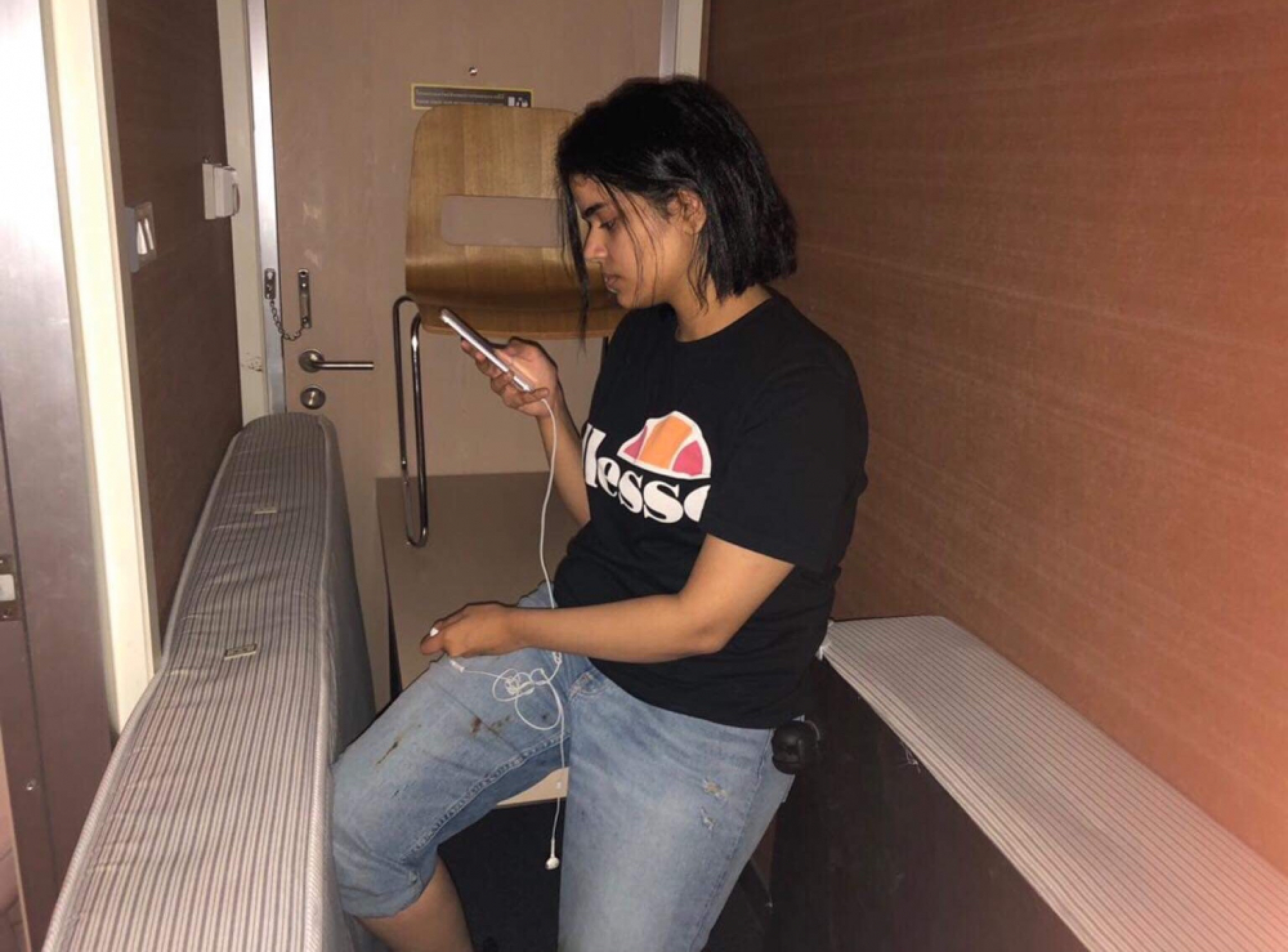 Saudi teenager’s fate hangs in the balance