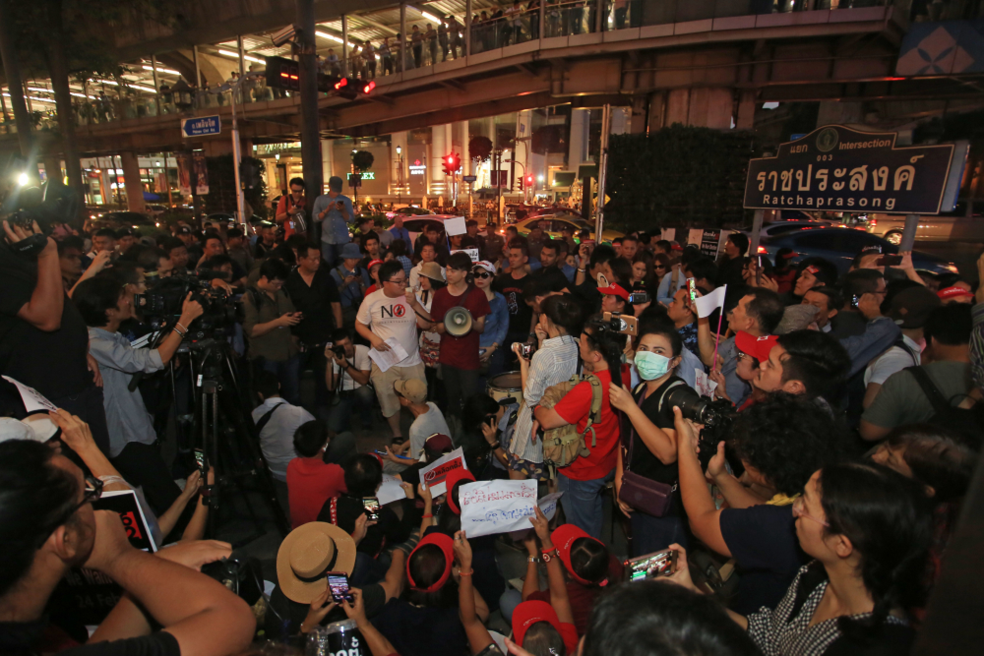 PM mum on poll delay