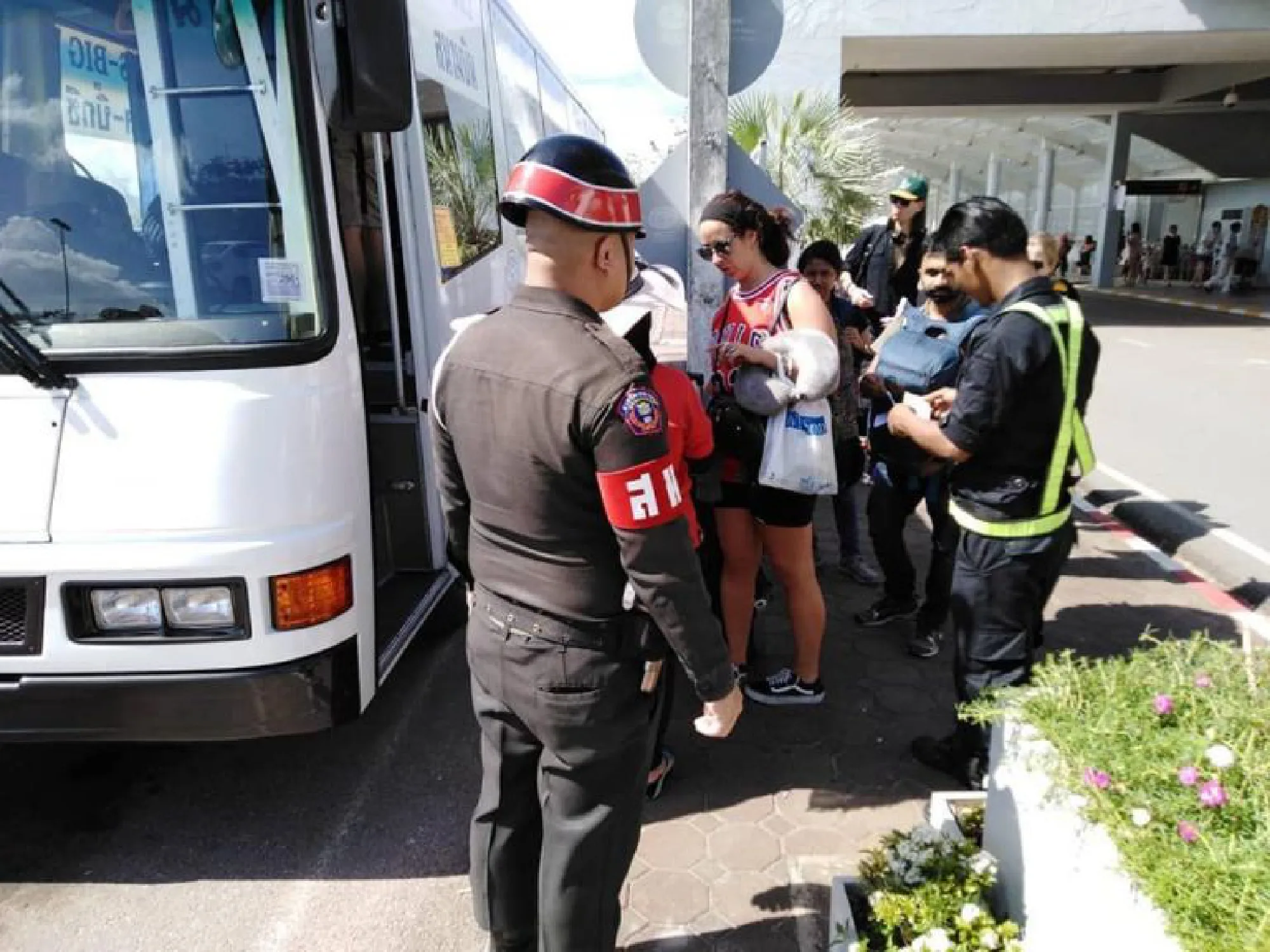 Krabi taxi driver fined for not using meter