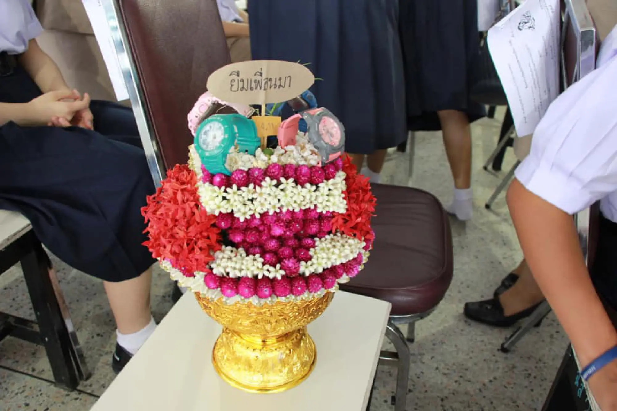 Officials check 'political' pedestal tray design at school