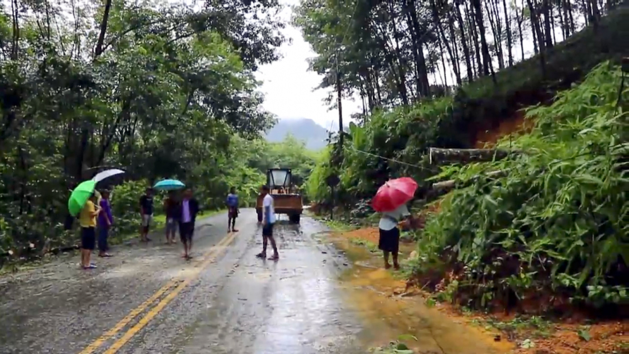 Phang Nga declares five districts flood disaster zones