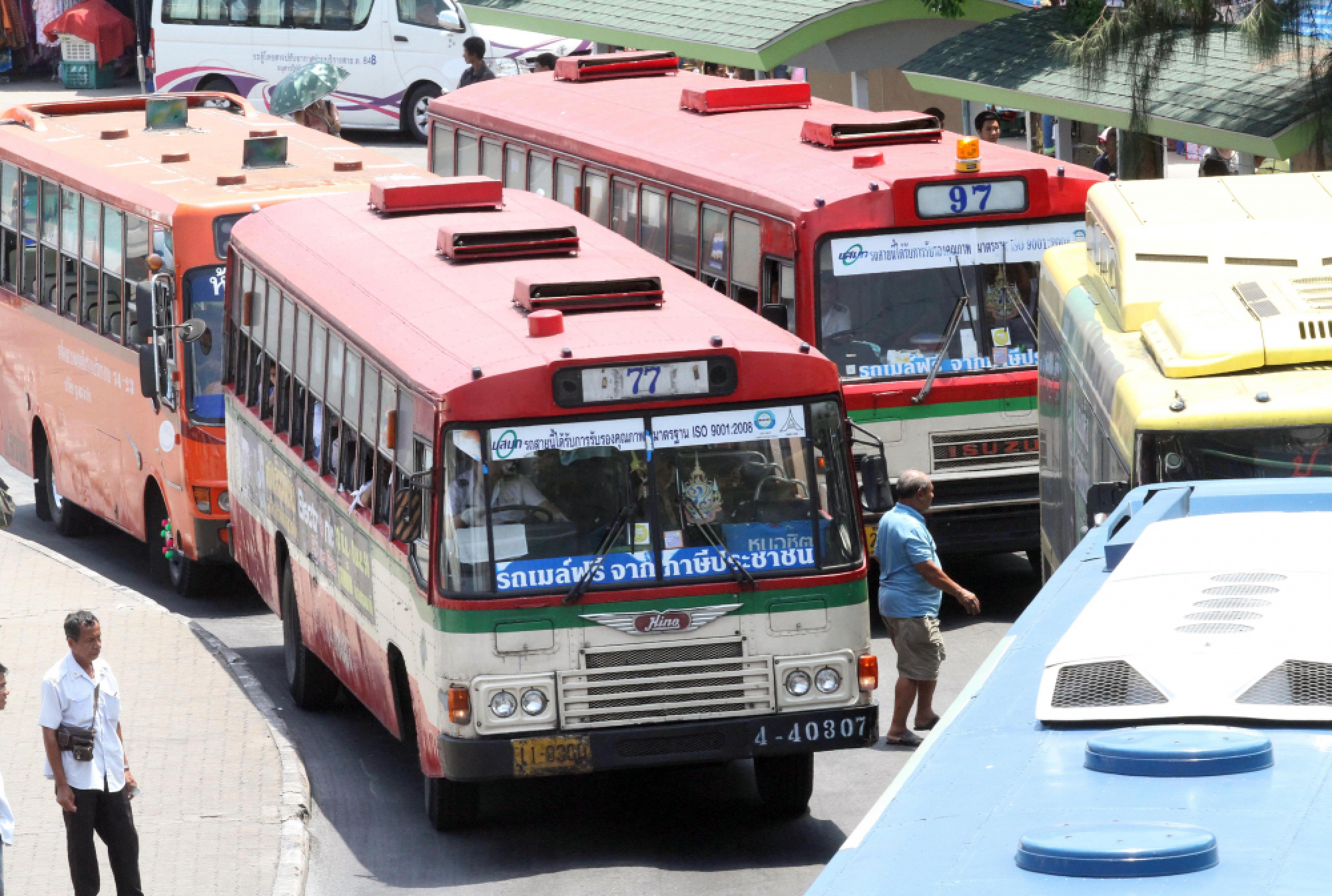 Bangkok’s era of open-air buses to end in 2022