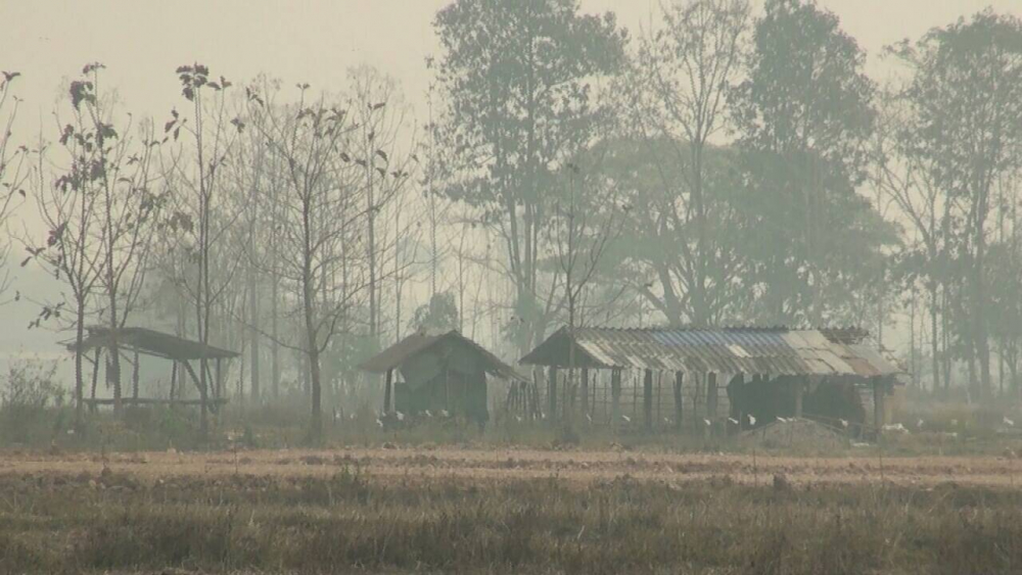 Neither haze nor flights going anywhere in North