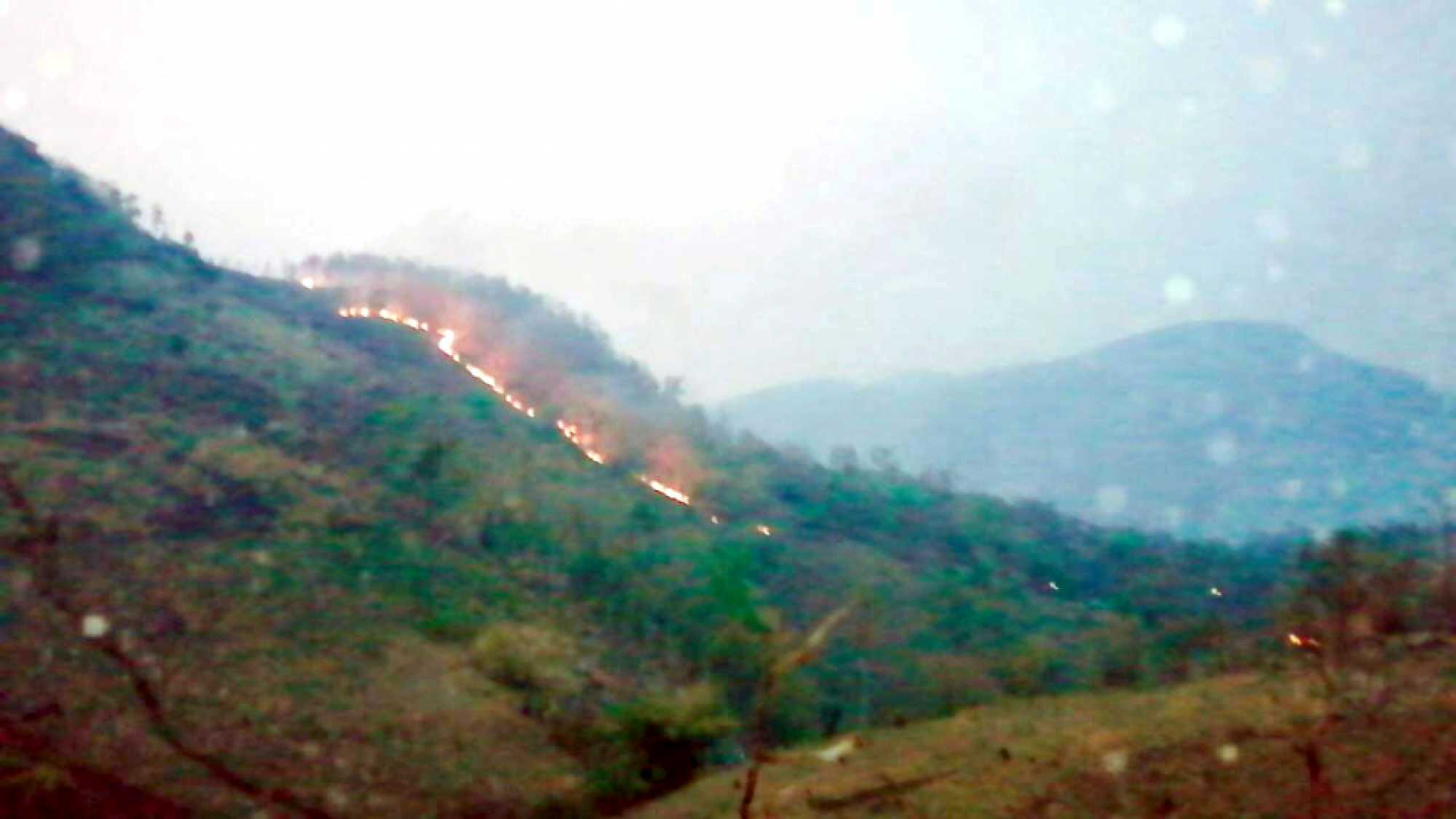 Neither haze nor flights going anywhere in North