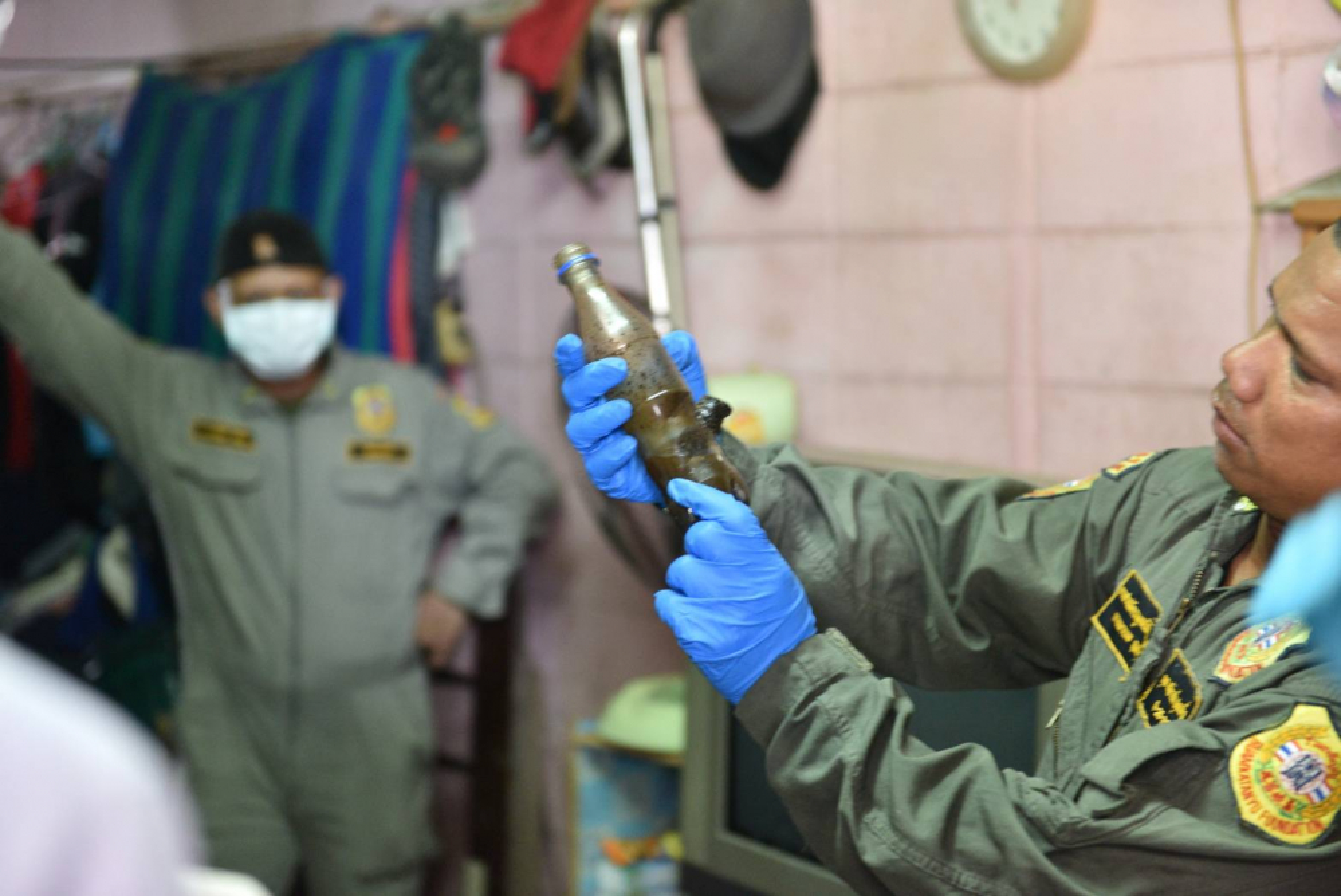 Man’s bloated body found by neighbours in Din Daeng flat three days after death